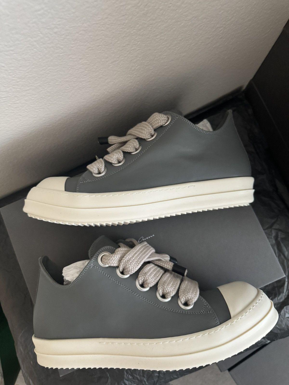 Rick Owens Rick Owen Jumbo Lace Low Washed Indigo Size 46 / 13