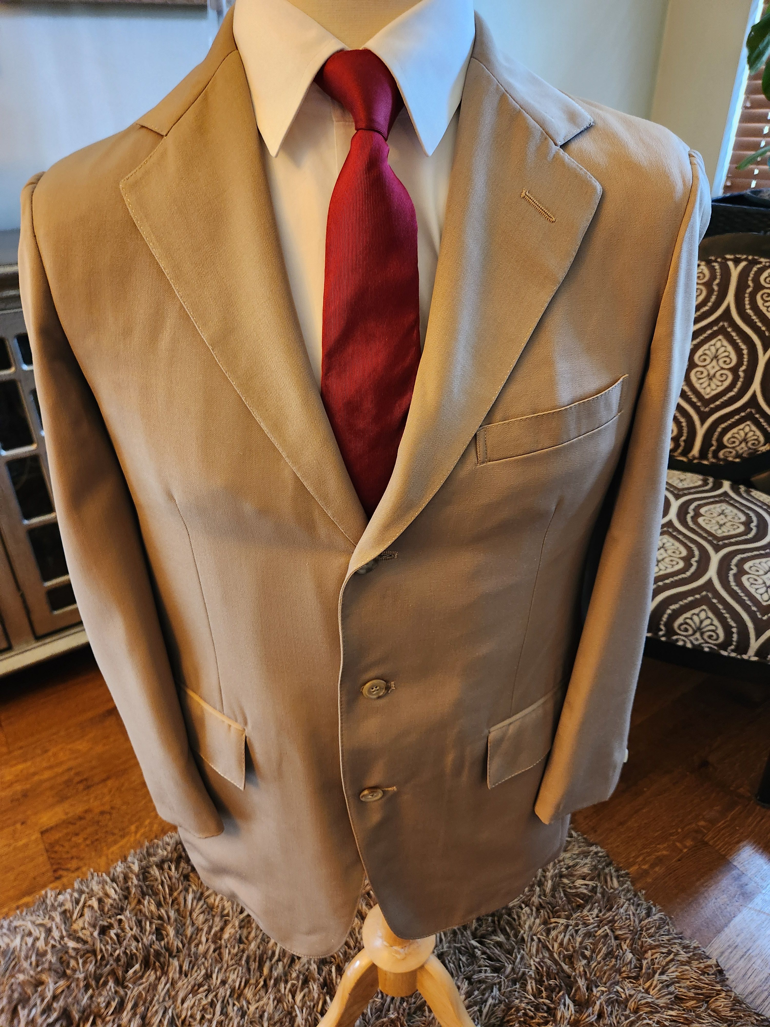 Vintage 3 Button Khaki Colored Spring/Summer Blazer