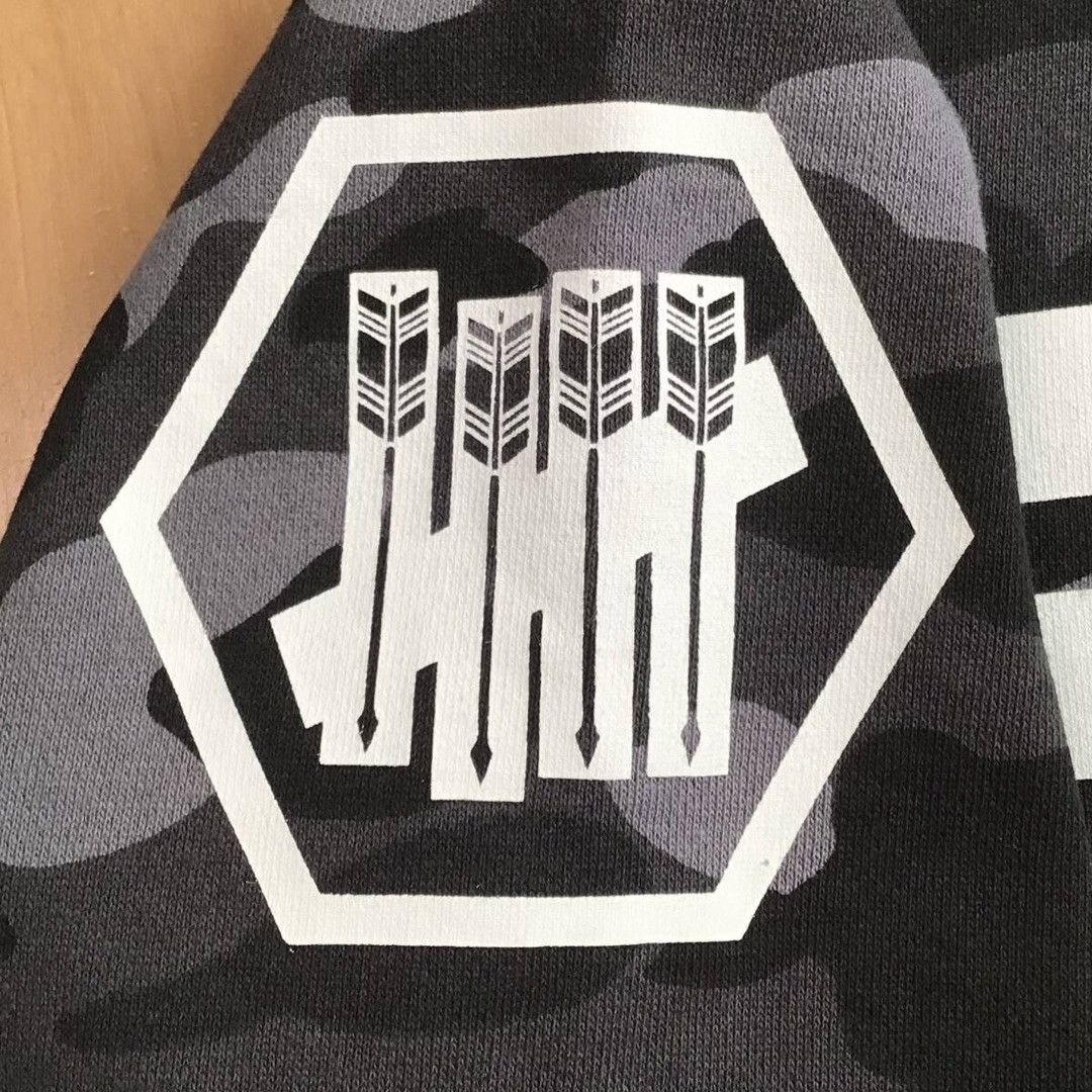 Bape × Undefeated Undefeated × BAPE CAMO full zip hoodie a bathing ape Size US S / EU 44-46 / 1 - 5 Thumbnail