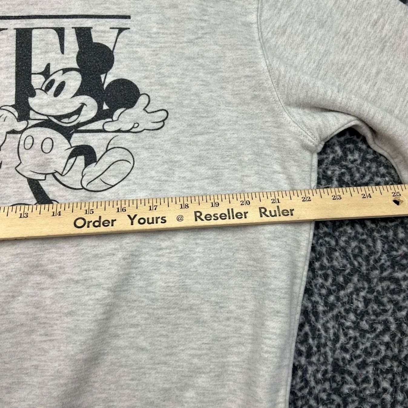 Disney Disney Mickey Mouse Sweatshirt Men Large Gray Crew Neck Graphic Pullover L Size US L / EU 52-54 / 3 - 6 Thumbnail