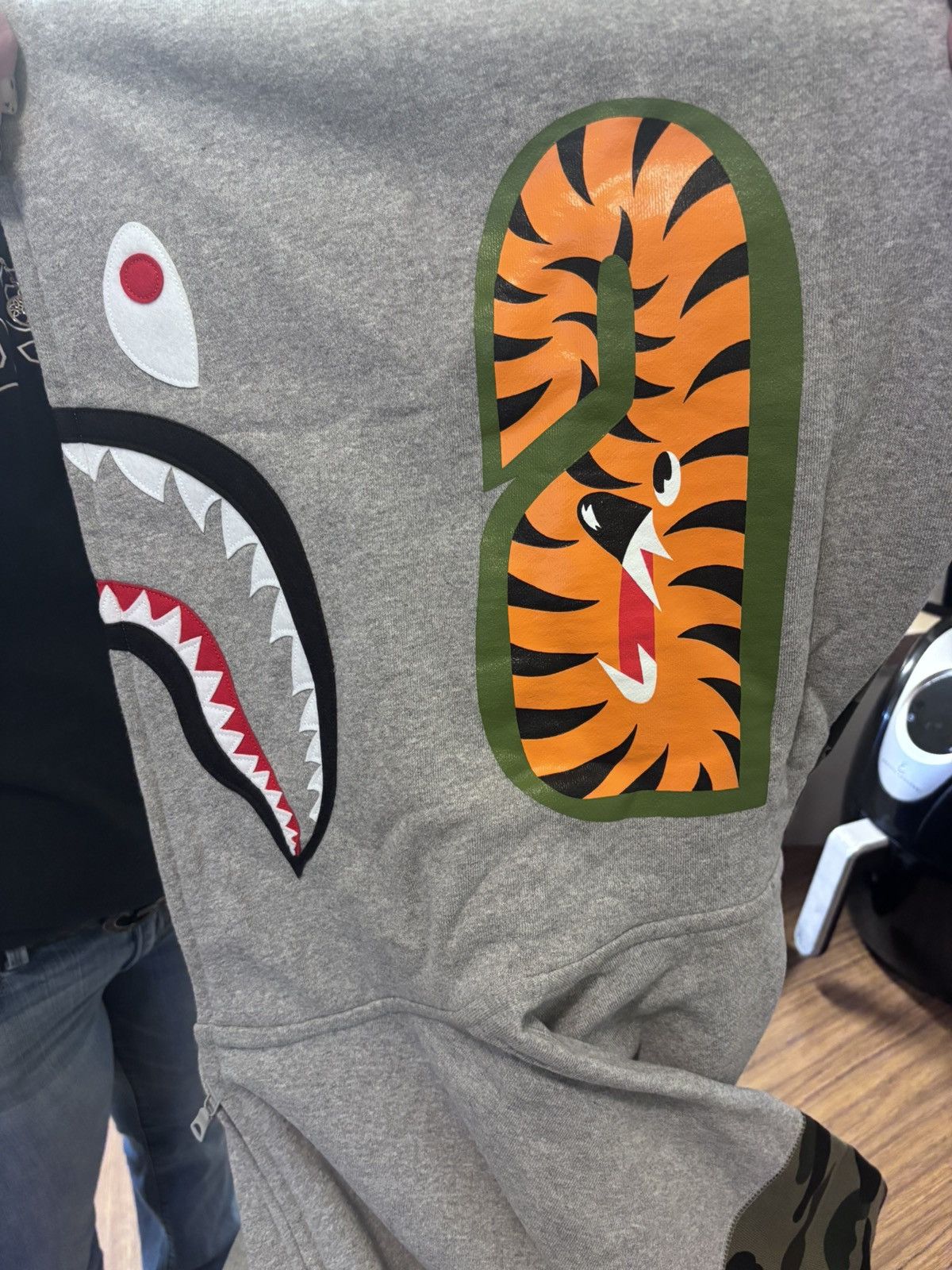 Bape Bape giant shark full zip gray Size US M / EU 48-50 / 2 - 2 Thumbnail