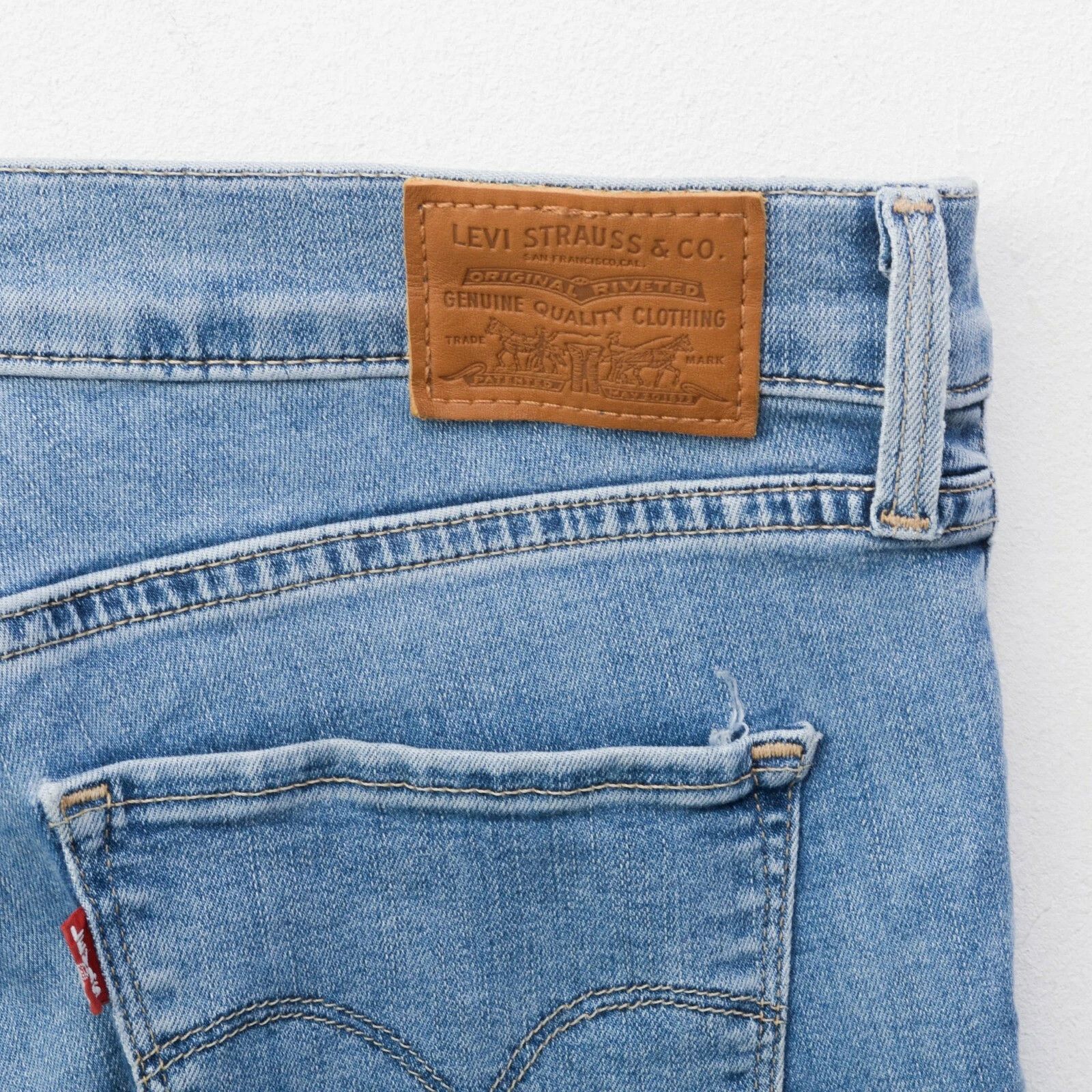 Levi's STRAUSS Womens Shaping Skinny BIG E W28 L30 High Rise Size 28" / US 6 / IT 42 - 2 Thumbnail