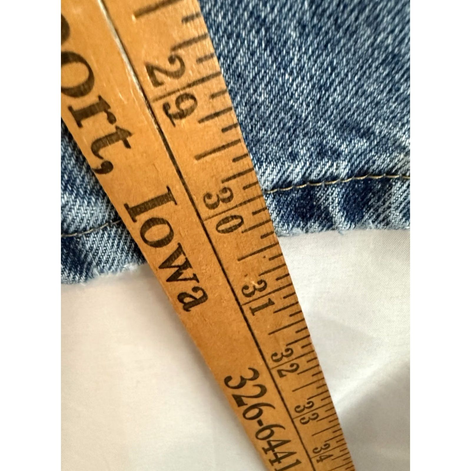 Lee VINTAGE Lee Riders Jeans Mens 36x32 Union Made USA Work 70s 80s Work Play - Lee Jeans - Blue - Cotton Denim - Regular Fit - 33x32 Inseam 32 Size US 33 - 3 Thumbnail