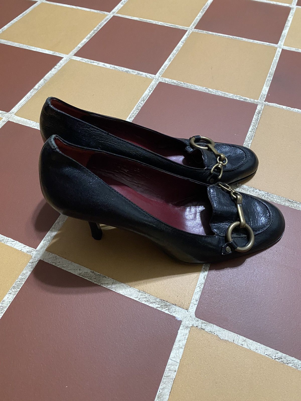 Coach Vintage Coach Aubry Black Leather Kitten Heel Loafers 6D Size US 6 / IT 36 - 4 Thumbnail