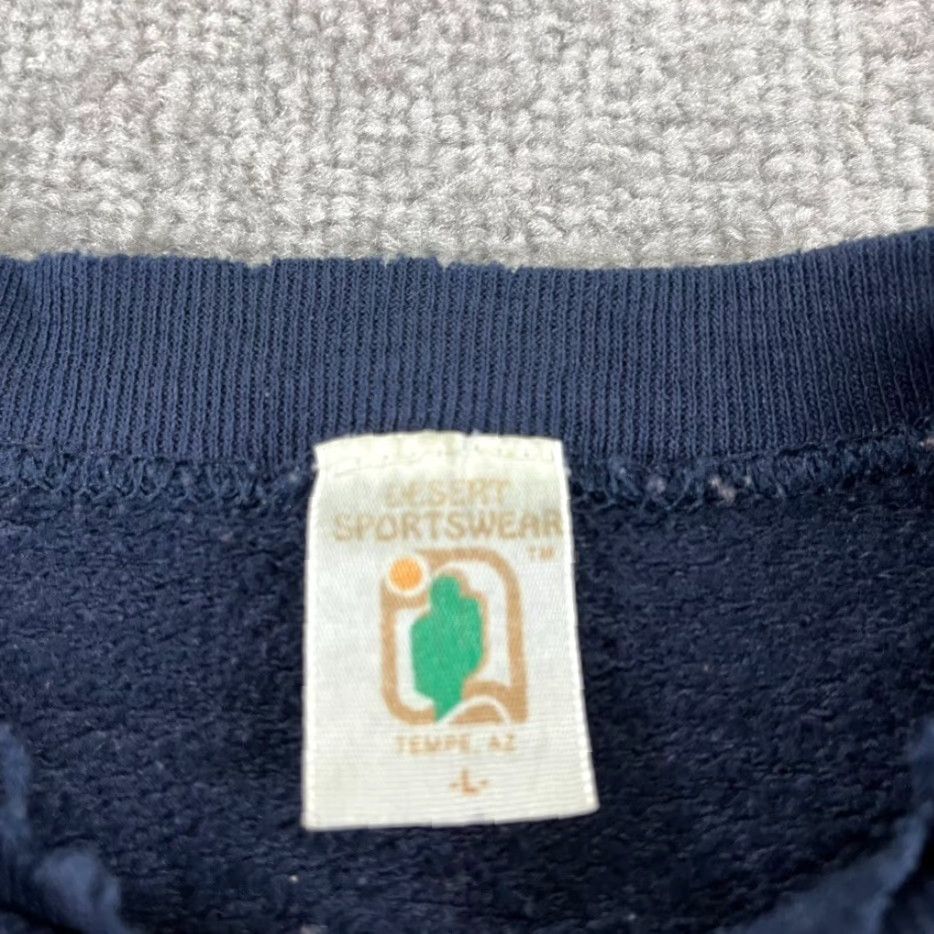 Thrasher VINTAGE NOTRE DAME Sweatshirt Unisex 80s Large Blue Logo Graphic Print Retro College Football Size US L / EU 52-54 / 3 - 4 Thumbnail