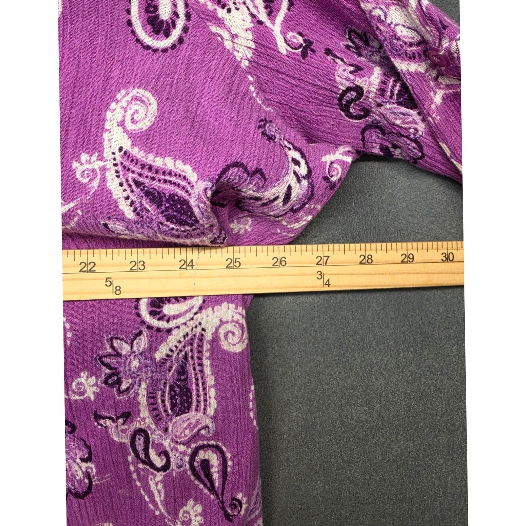 Vintage Woman Within Top Womens 3X Purple Paisley Button Front V Neck Stretch Shirt Females Size XXL / US 16-18 / IT 52-54 - 4 Thumbnail
