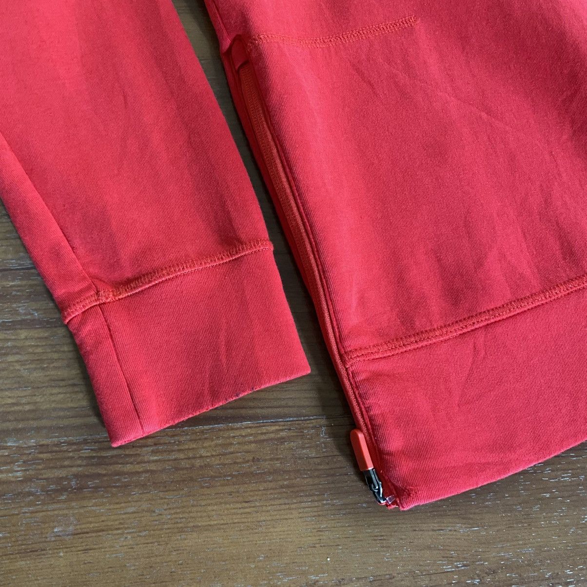 Apple Apple Red Quarter-Zip Staff Sweatshirt Size US M / EU 48-50 / 2 - 12 Thumbnail