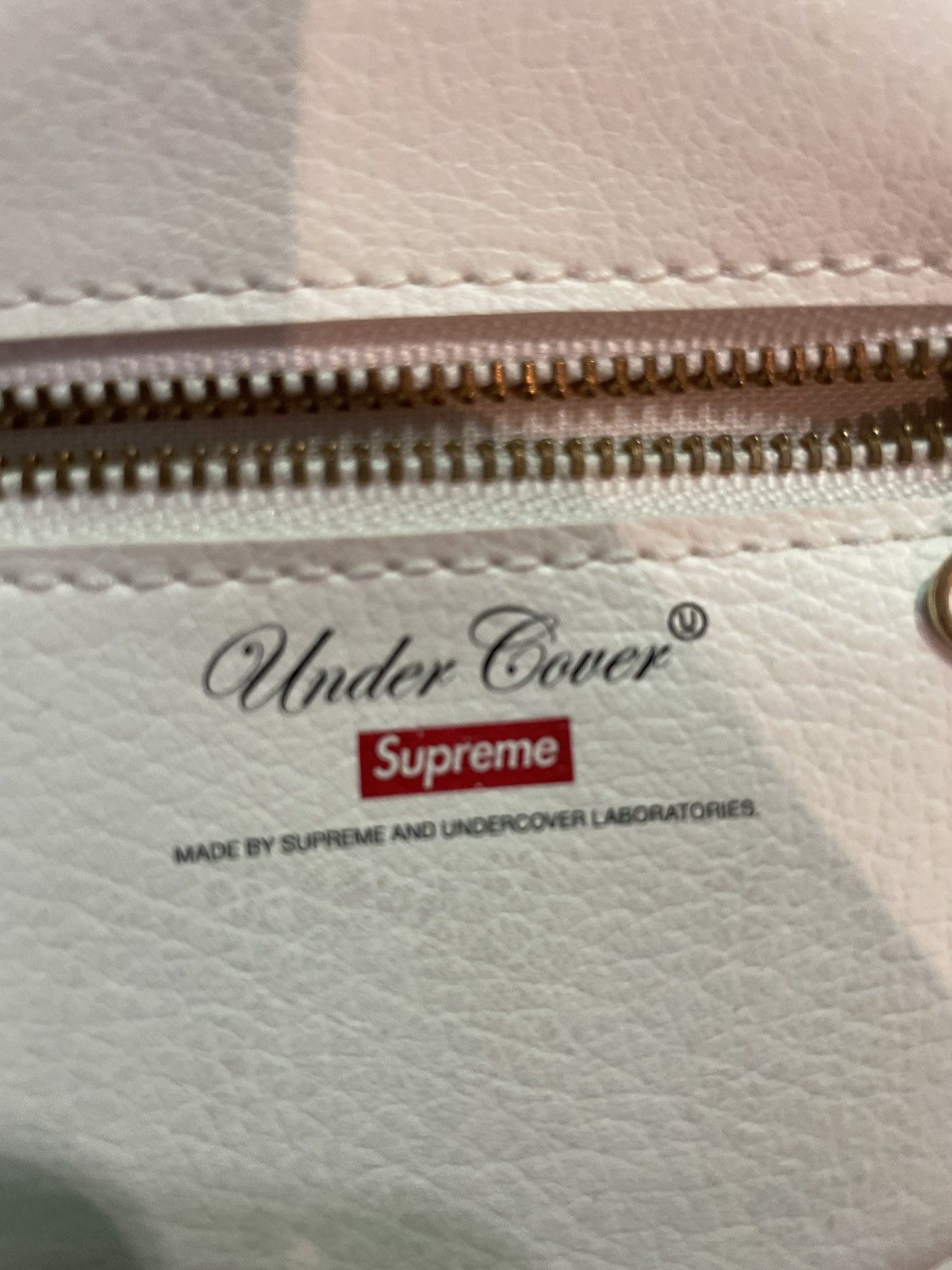 Supreme Supreme Undercover Public Enemy Medallion Pouch Size ONE SIZE - 4 Thumbnail