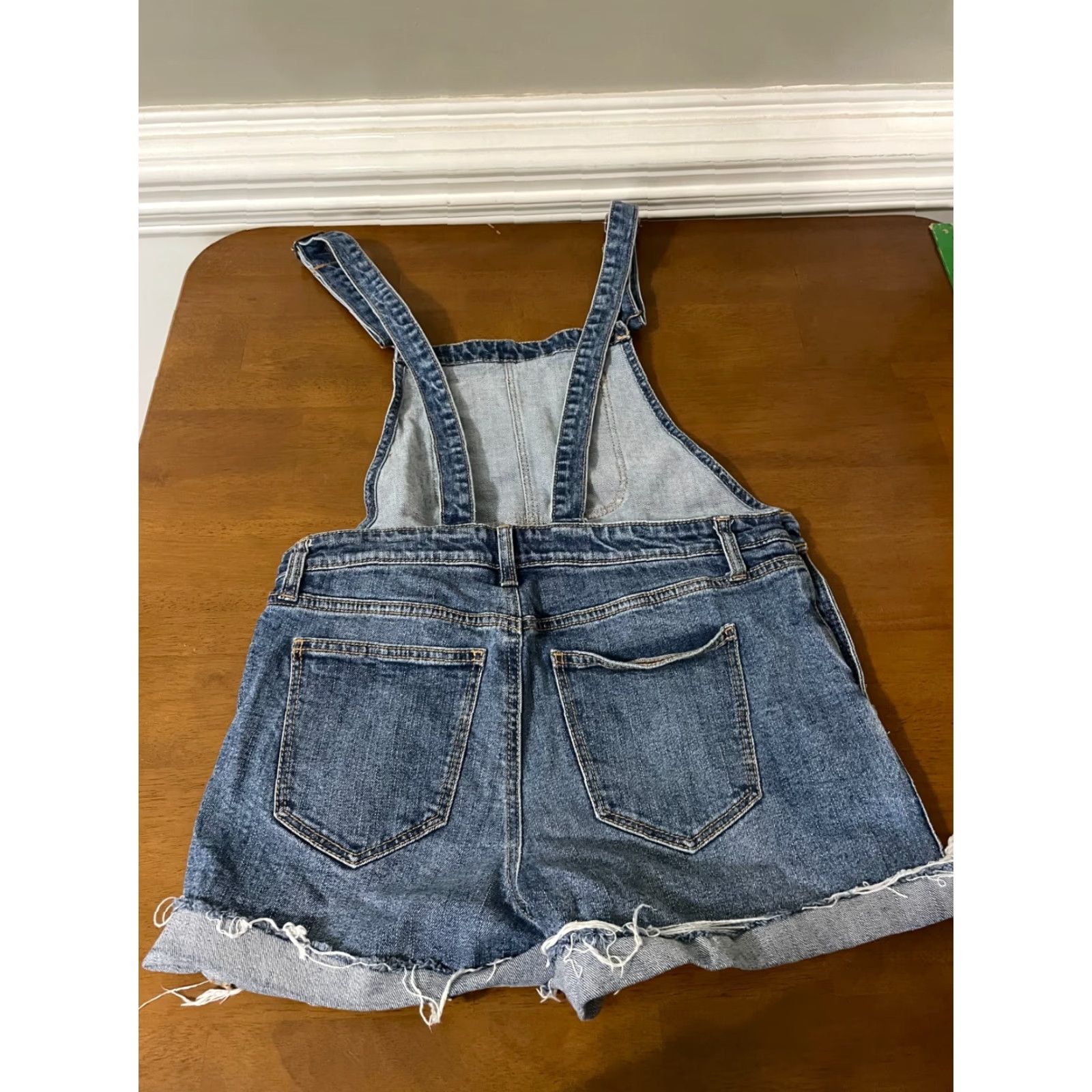Old Navy VINTAGE Old Navy Womens Distressed Denim Bib Carpenter Shorteralls Cuff Overalls Size S Blue 90s Grunge Western Denim Casual Shortalls Womens Size S Size 24" / US 00 / IT 34 - 3 Thumbnail