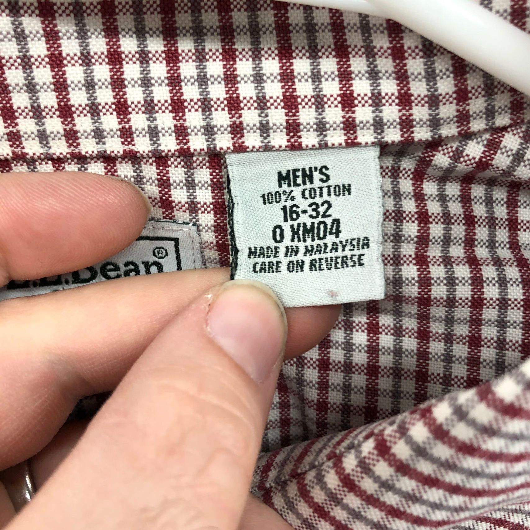 Vintage L.L. Bean Shirt Mens Red Plaid Long Sleeve Button-Down Collar Size 16 32 Regular Shirt Vintage? No Size US L / EU 52-54 / 3 - 7 Thumbnail