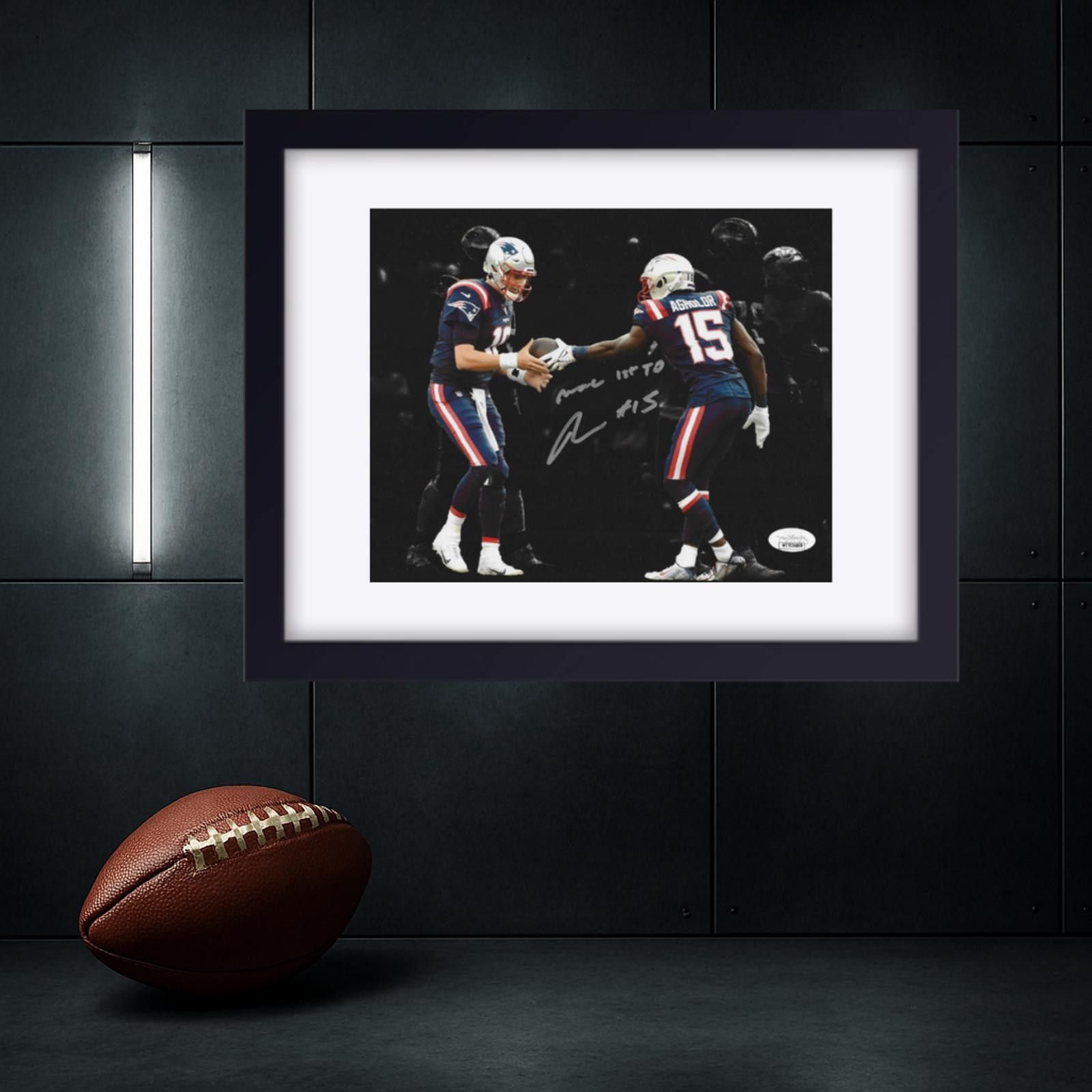 Other Nelson Agholor Patriots Signed 8x10 Photo JSA coa W/Frame Size ONE SIZE - 1 Thumbnail