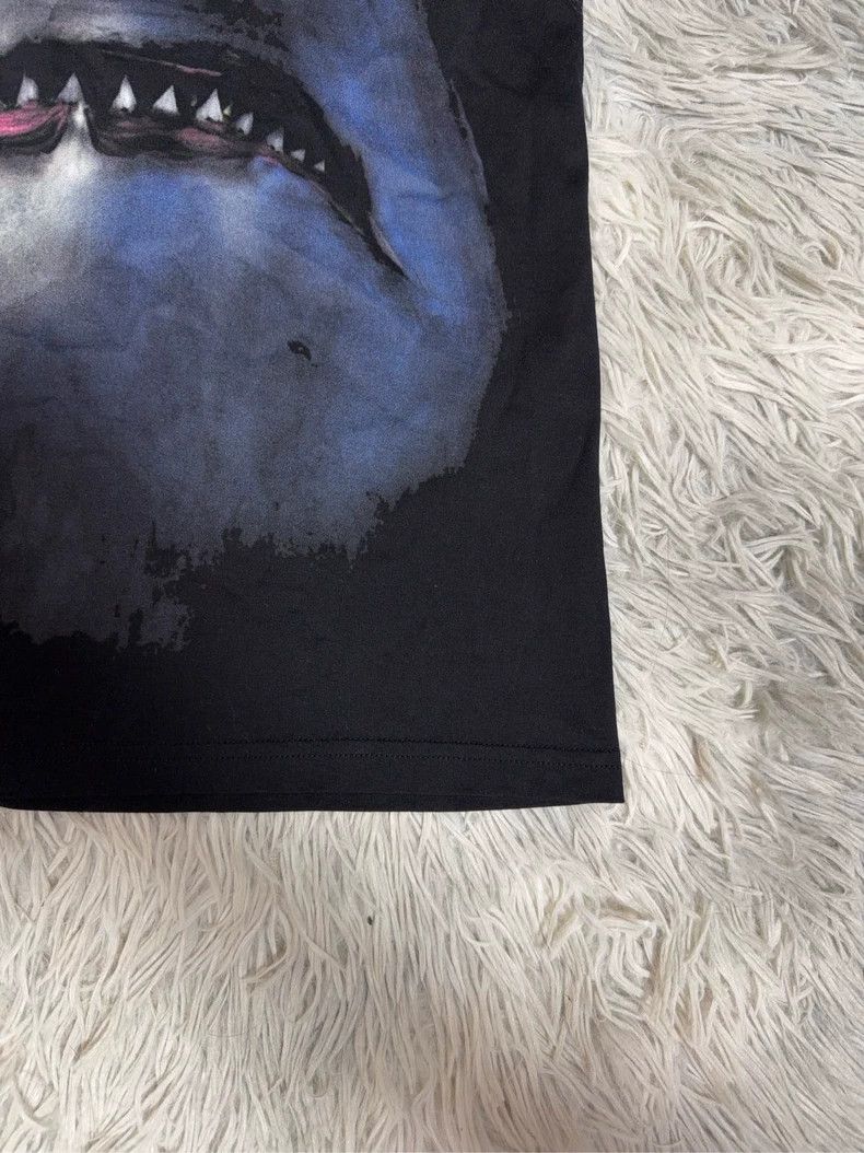 Givenchy Givenchy Black Shark Printed Short Sleeve Size US XS / EU 42 / 0 - 6 Thumbnail