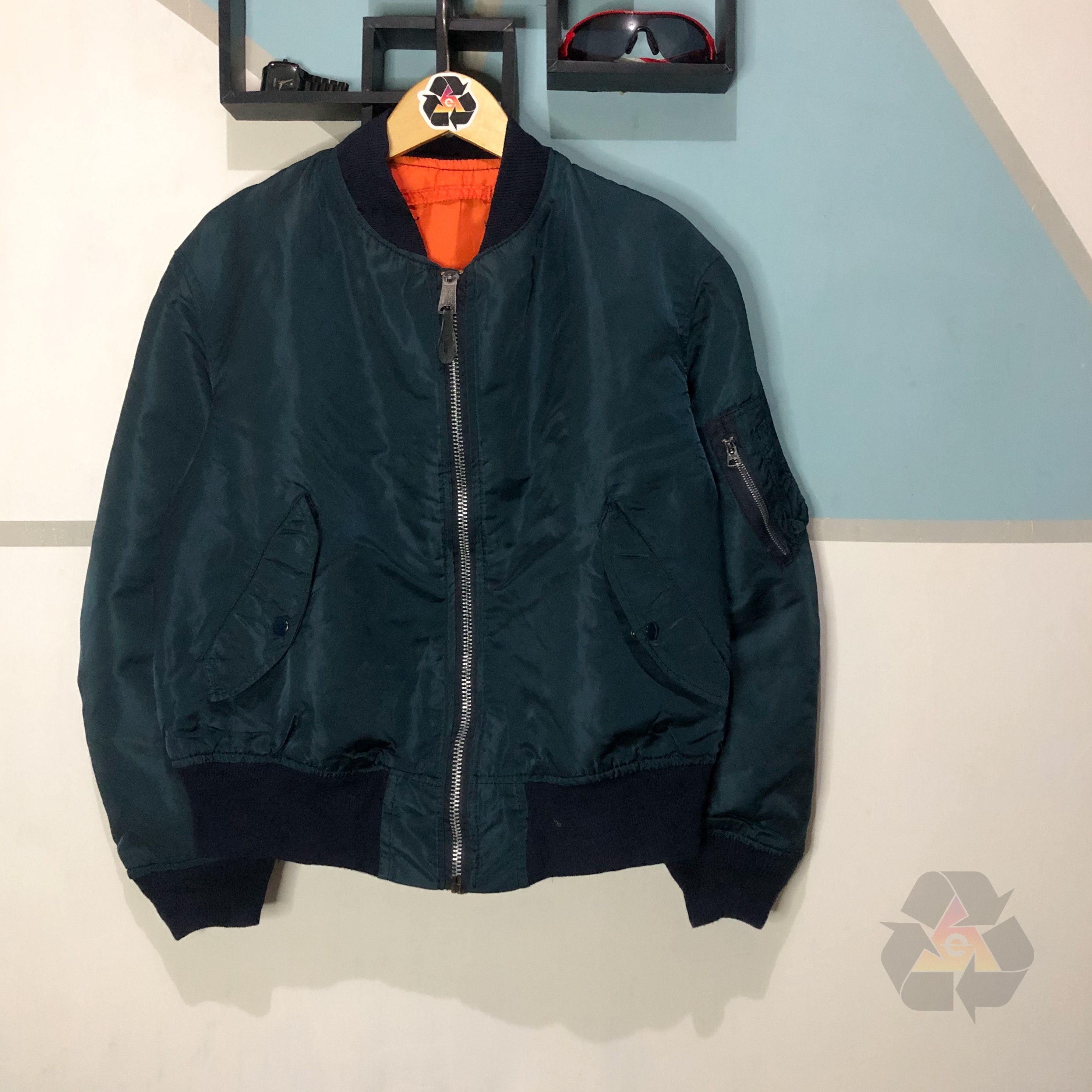USA製 90s ALPHA MA-1 MIL-J-82790J USAF Vintage ALPHA INDUSTRIES MA-1 Flyer USAF MIL-J-82790J