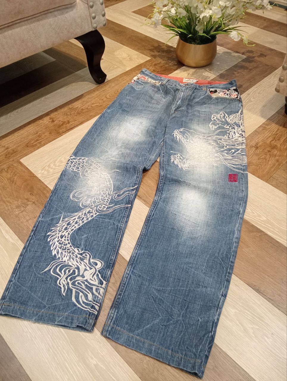 Karakuri Tamashii KARAKURI TAMASHII JAPAN DRAGON EMBROIDERY WASHED DENIM JEANS Size US 34 / EU 50 - 3 Thumbnail