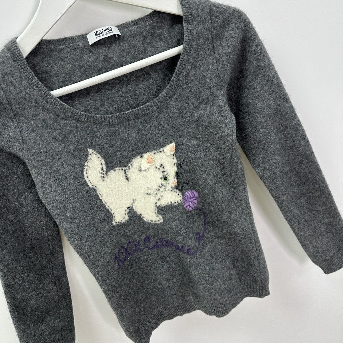Moschino Vintage 00s Moschino Cheap and chic Kitten cashmere sweater Size XS / US 0-2 / IT 36-38 - 4 Thumbnail