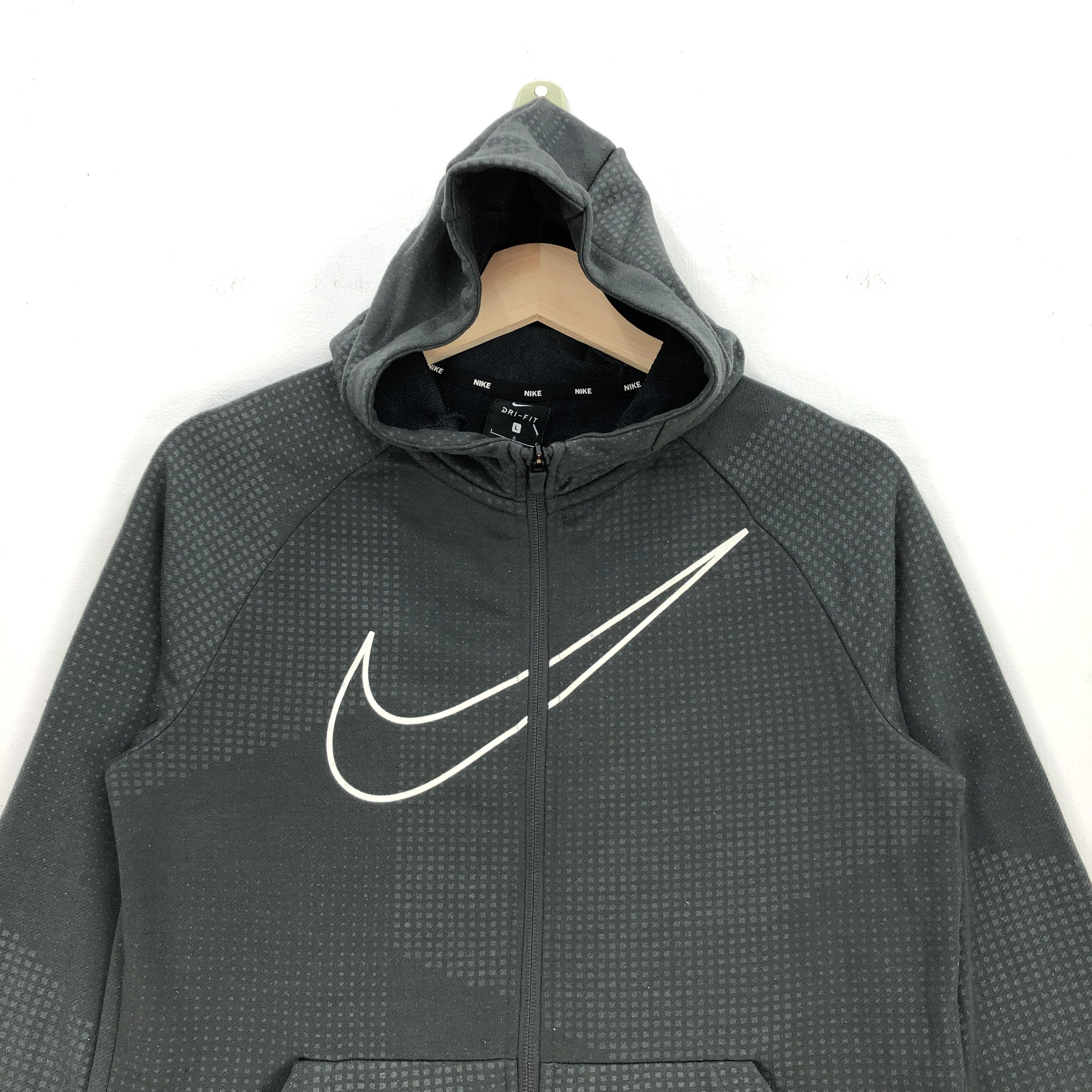 Nike Vintage Nike Sweater Hoodie Nike Swoosh Zipper Sweatshirt Size US L / EU 52-54 / 3 - 4 Thumbnail