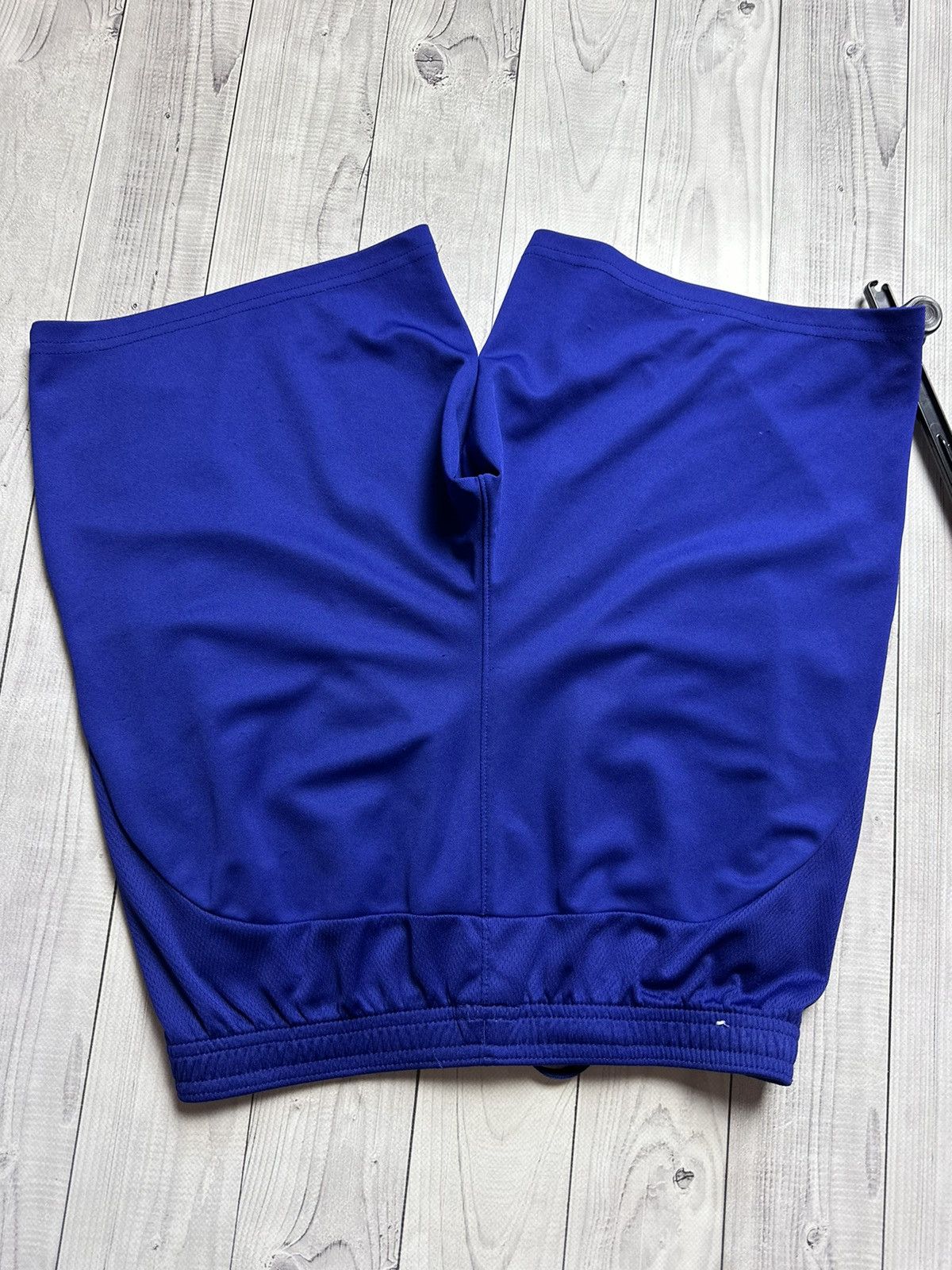 Nike Nike Barcelona soccer shorts size Xs rare logo Size US 28 / EU 44 - 7 Thumbnail