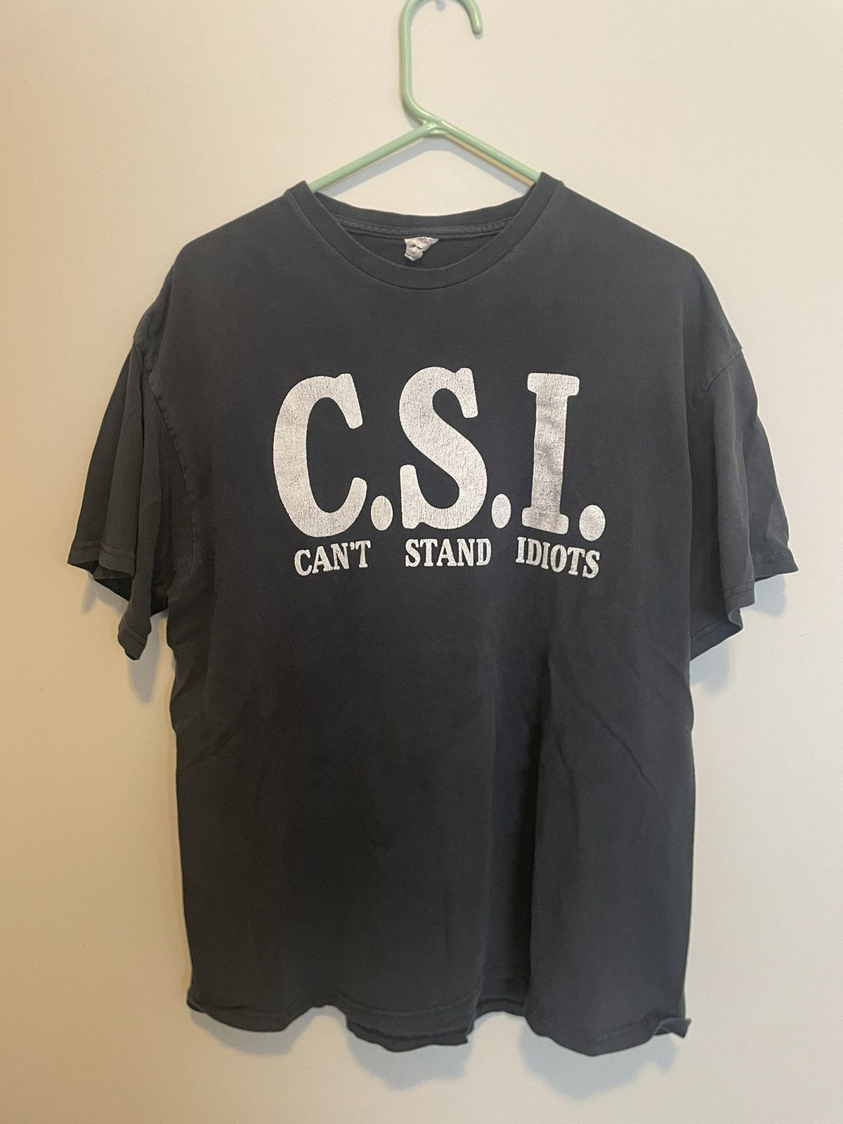 Vintage Vintage CSI “ Can’t Stand Idiots” Tee Size US XL / EU 56 / 4 - 1 Thumbnail
