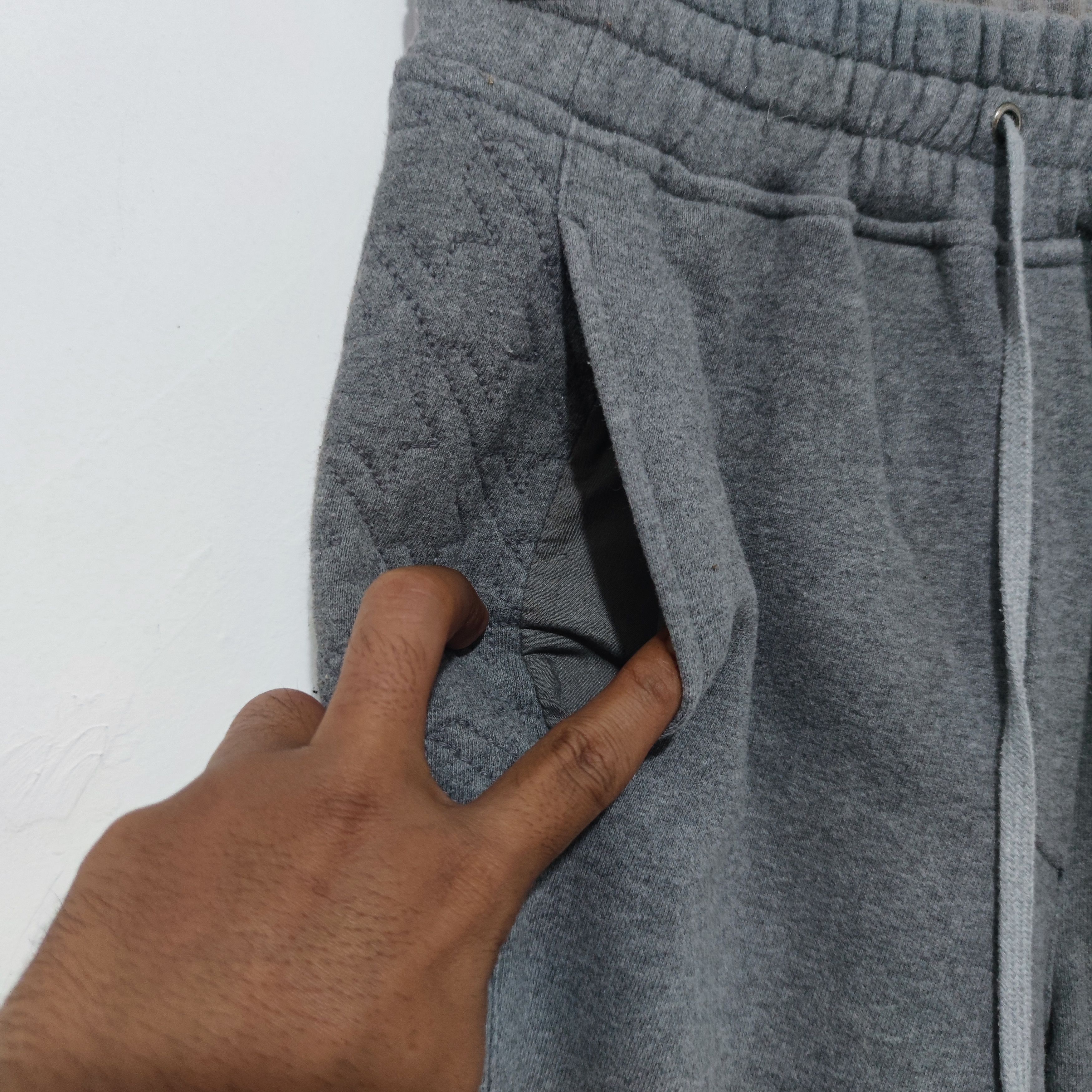 Balmain Grey Balmain Sweatpants Size US 29 - 6 Thumbnail