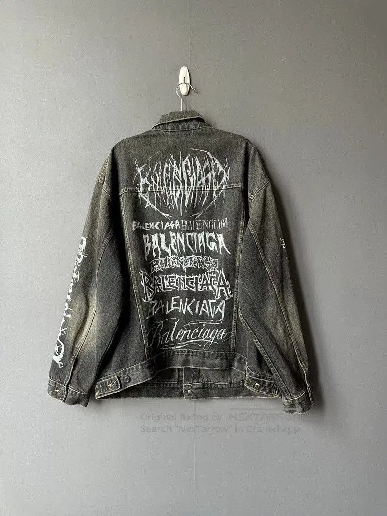Balenciaga Balenciaga Sanskrit Graffiti Denim Jacket. Size US XS / EU 42 / 0 - 1 Thumbnail