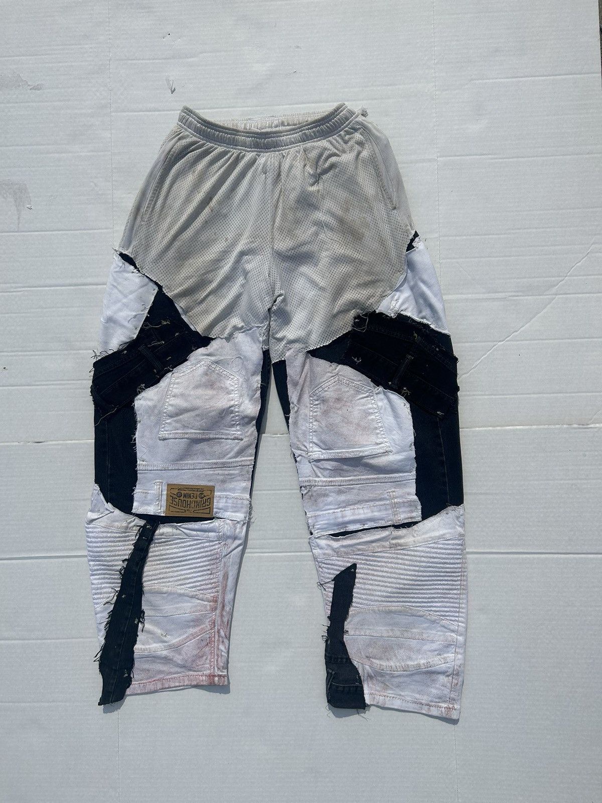 Other Panda Pants - Custom Made Size US 32 / EU 48 - 1 Thumbnail