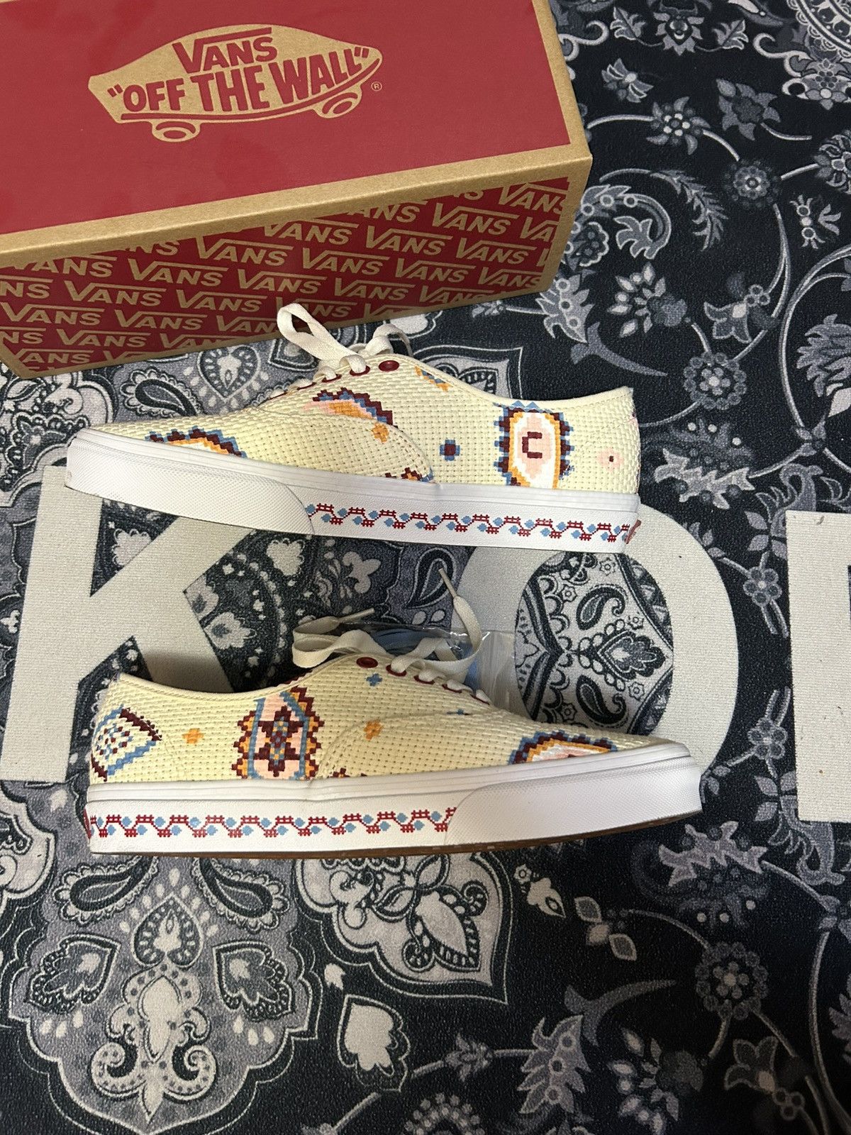 Vans Vans x Clottee by Clot Size US 9 / EU 42 - 7 Thumbnail