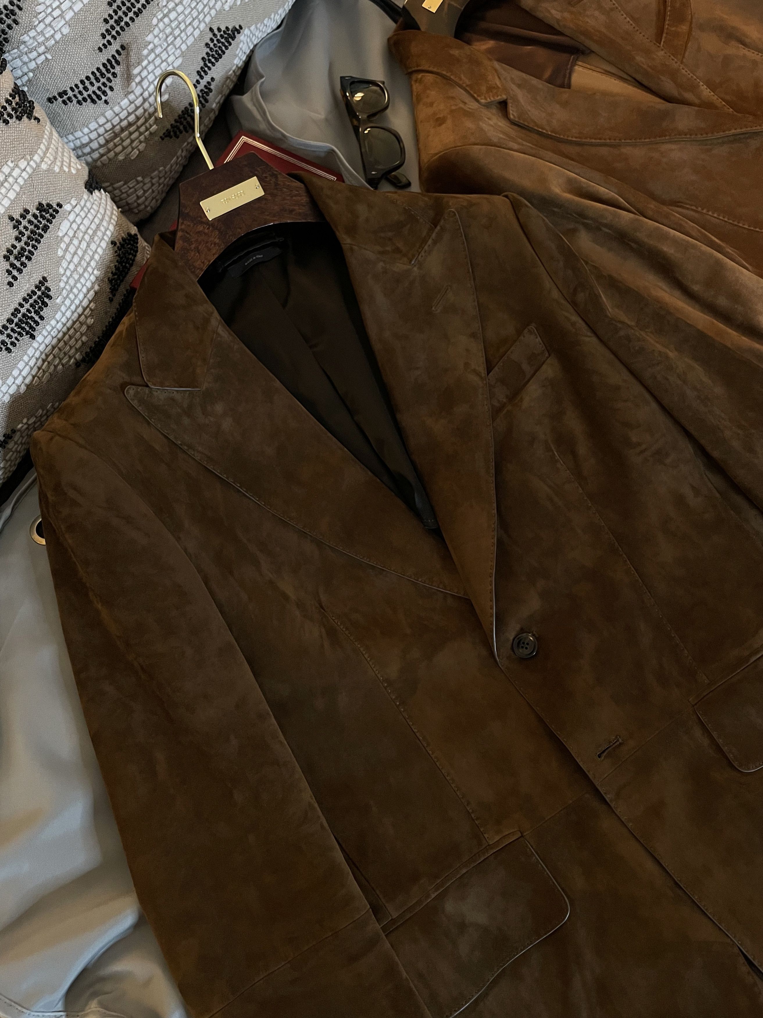 Tom Ford Ultimate Rare $10,700 w/tax TOM FORDSuede Blazer, Tom's Fave Size US L / EU 52-54 / 3 - 15 Thumbnail