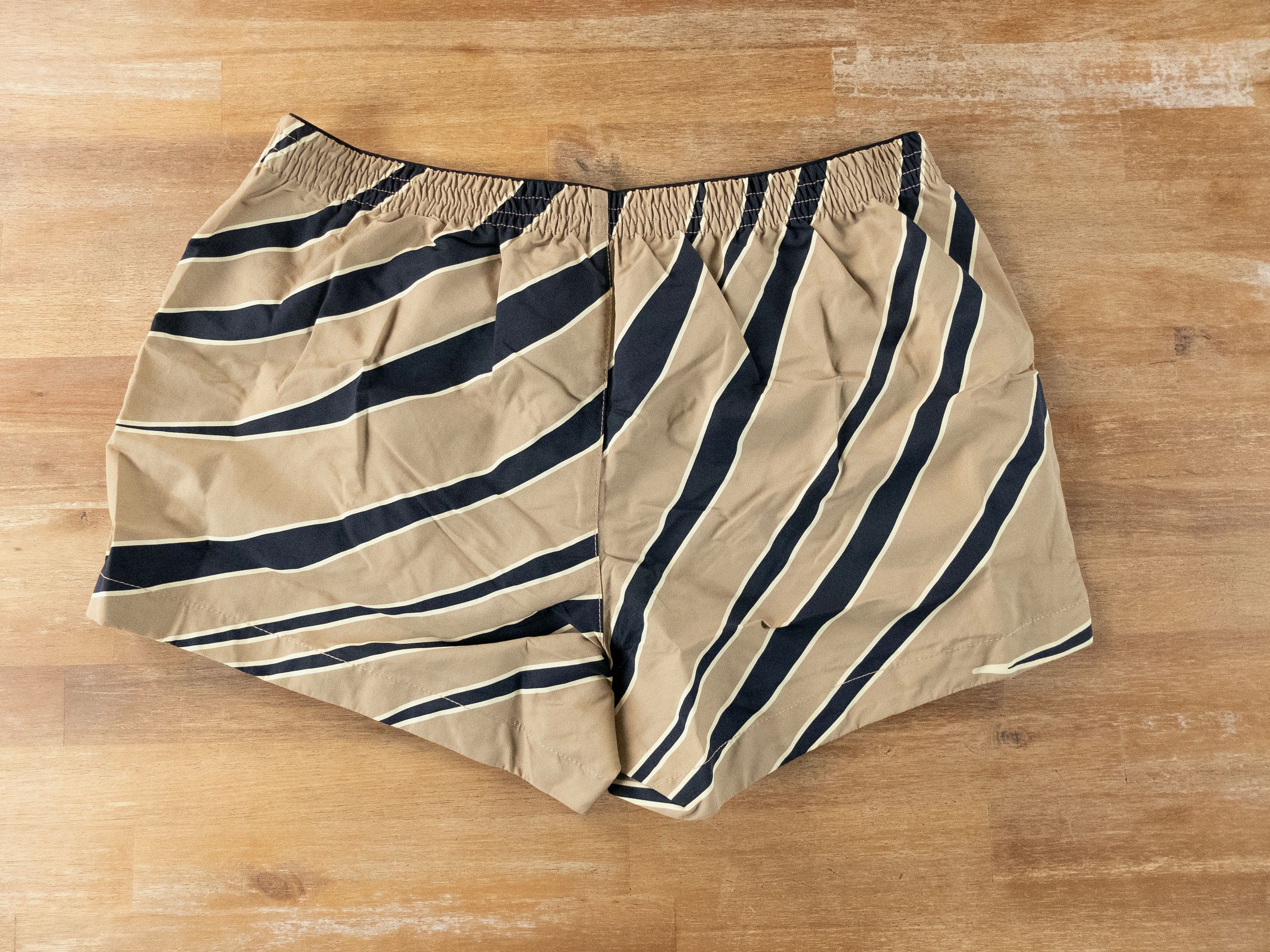 Bottega Veneta BOTTEGA VENETA beige animal print nylon swim shorts Medium q Size US 32 / EU 48 - 7 Thumbnail