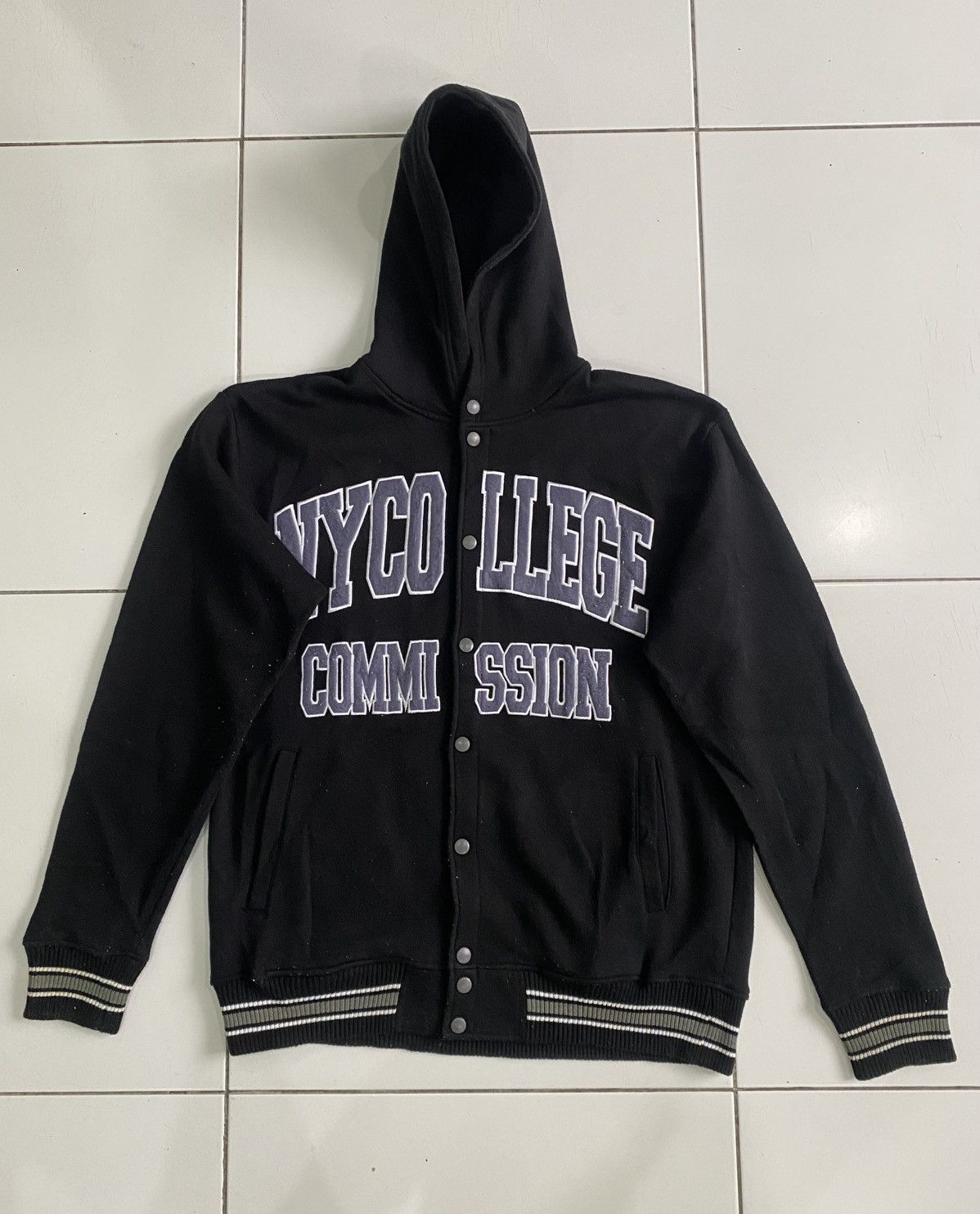 Other VINTAGE NEW YORK COLLEGE SPORWEAR WINGS HOODIE VARSITY Size US XL / EU 56 / 4 - 1 Thumbnail