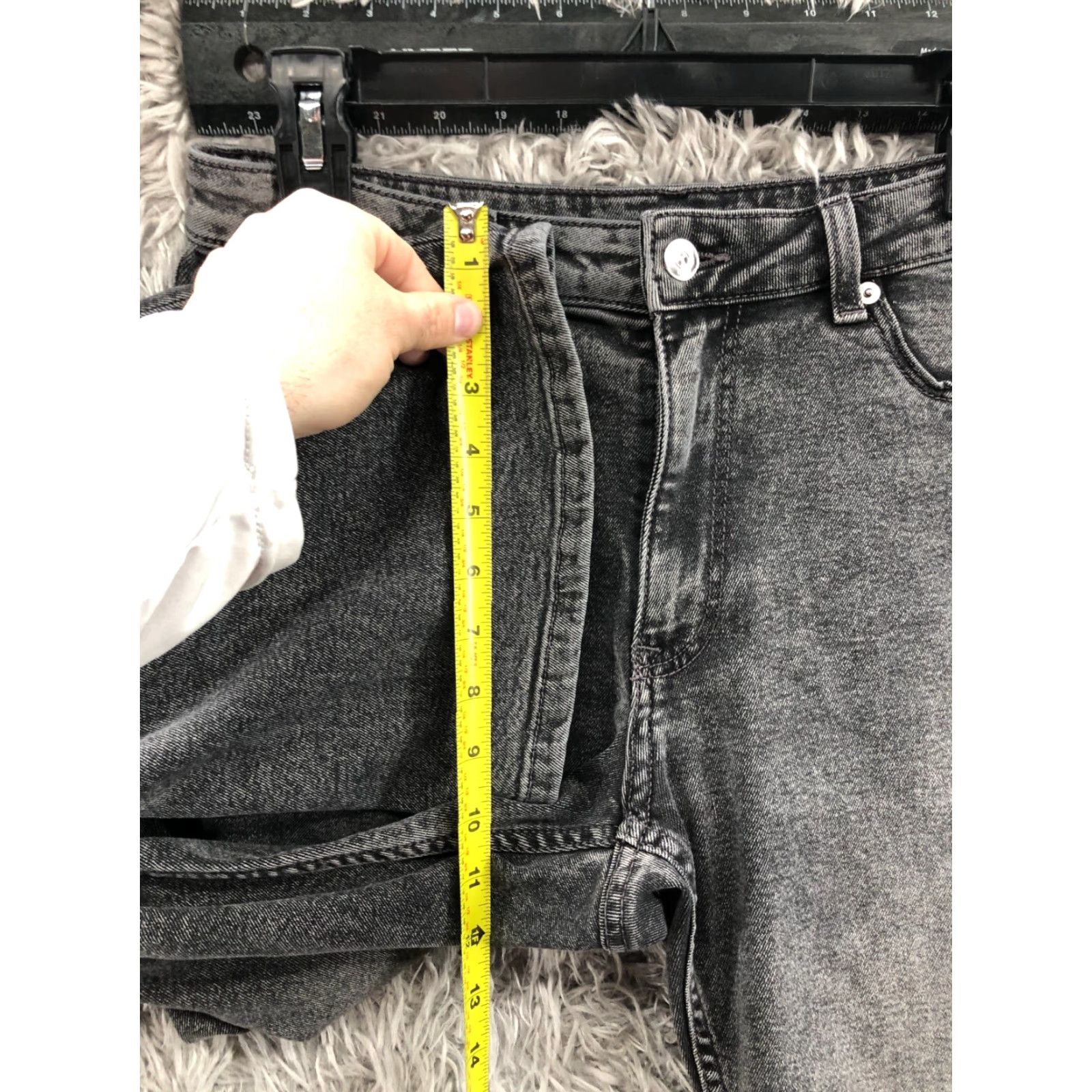 H&M H&M Jeans Flared Bell Bottom Size 12 Womens Dark Wash Gray Cotton Denim 5-Pocket Modern Classic Pattern VINTAGE No Size 34" / US 12 / IT 48 - 4 Thumbnail