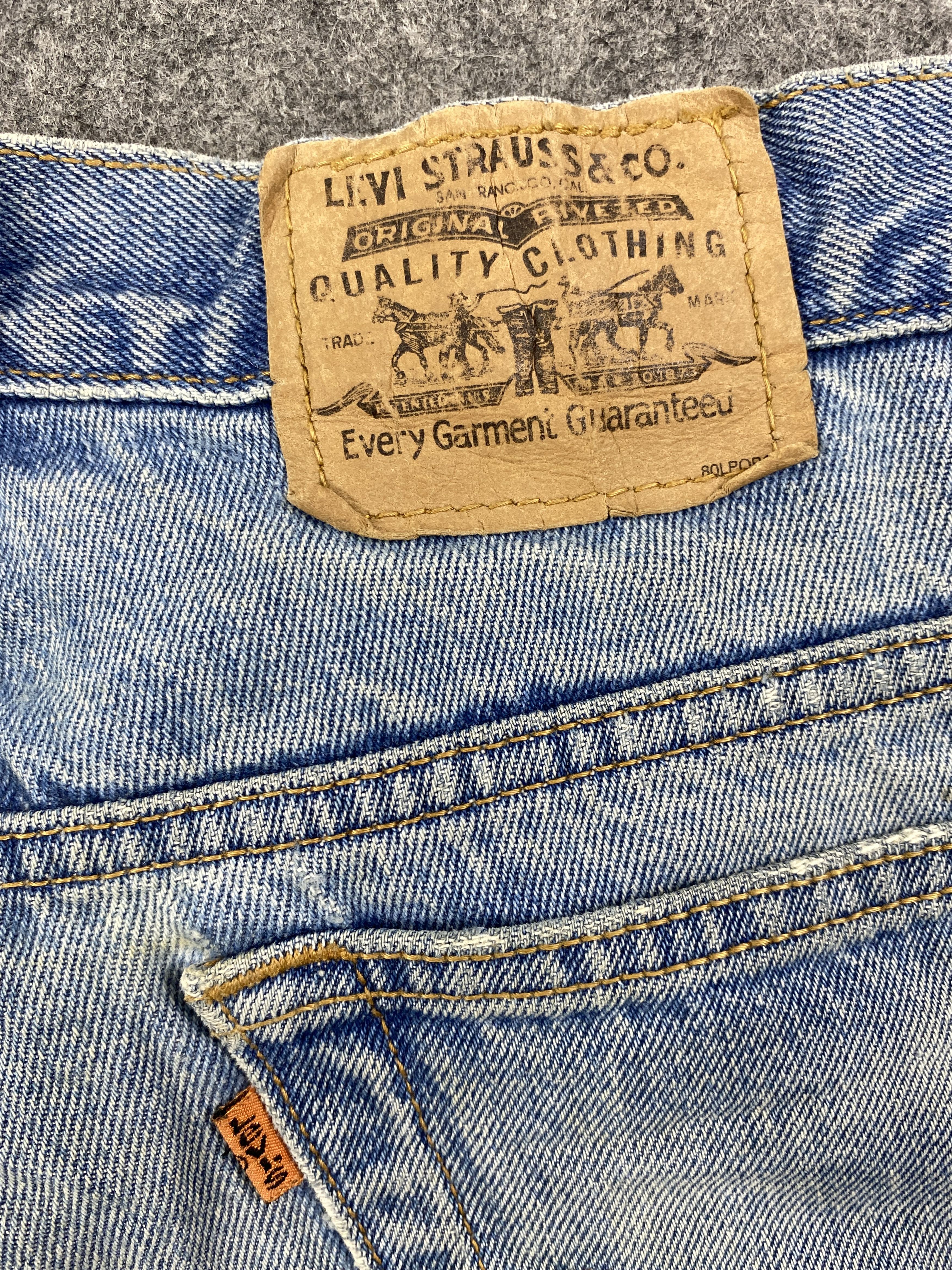Japanese Brand Dirty Light Blue Vintage Levi's Orange Tab 31x31 -JN1777 Size US 31 - 9 Thumbnail