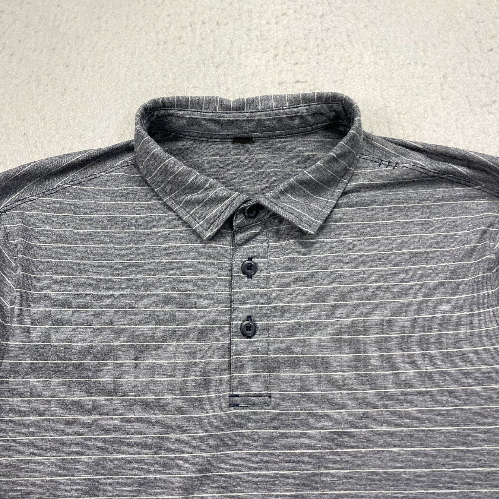 Lululemon Lululemon Polo Shirt Mens Small Striped Gray Heather Evolution Short Sleeve Golf Size US S / EU 44-46 / 1 - 2 Thumbnail