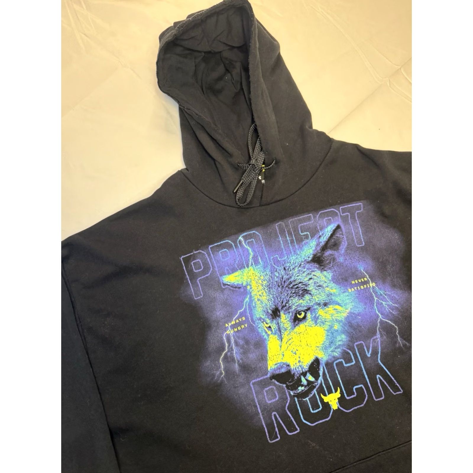 Under Armour Under Armour Project Rock Wolf Hoodie Mens XL Black Graphic Print Double Sided Size US XL / EU 56 / 4 - 3 Thumbnail