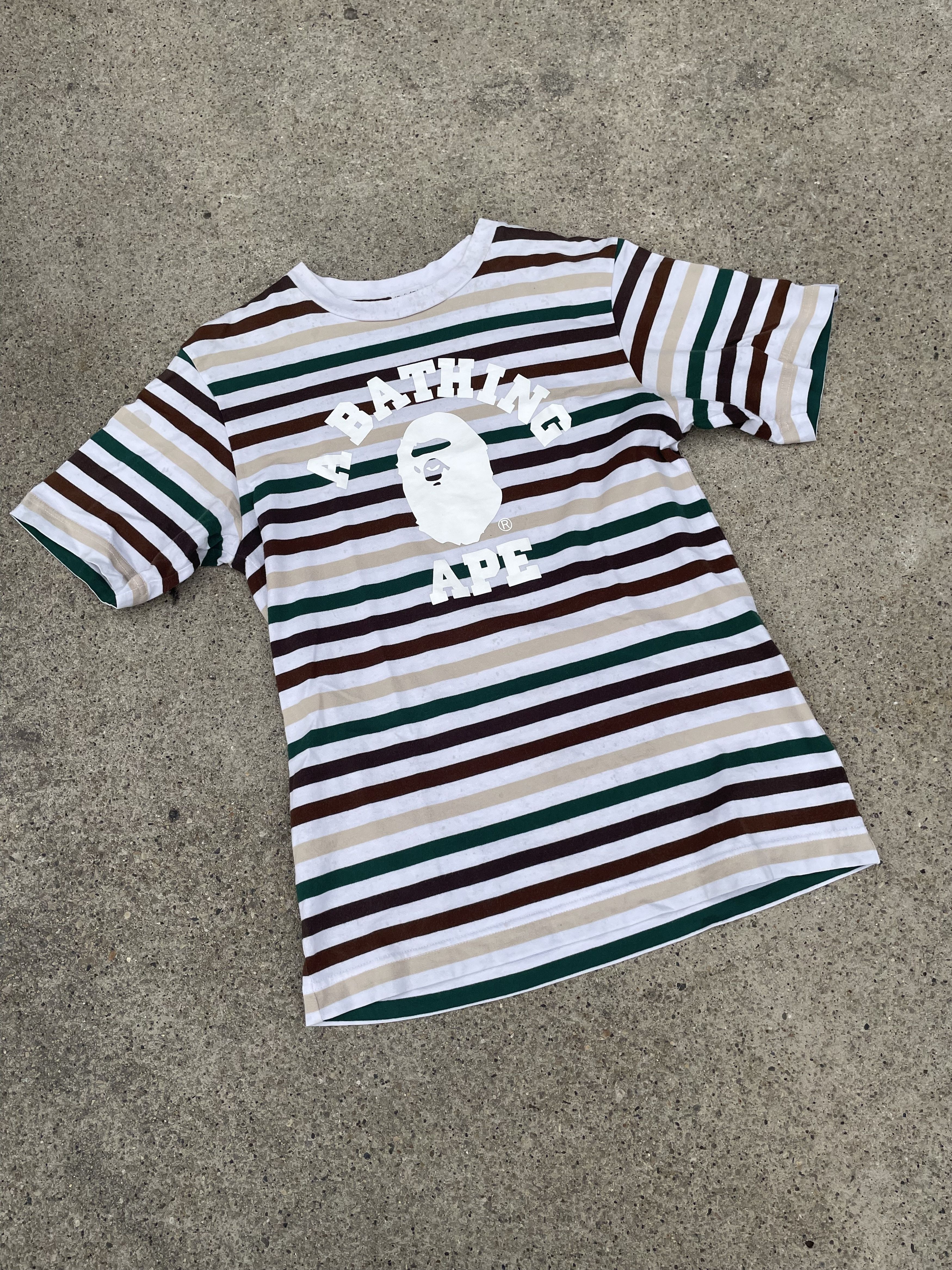 Akimbo Club Chain Peeker Tee | Grailed