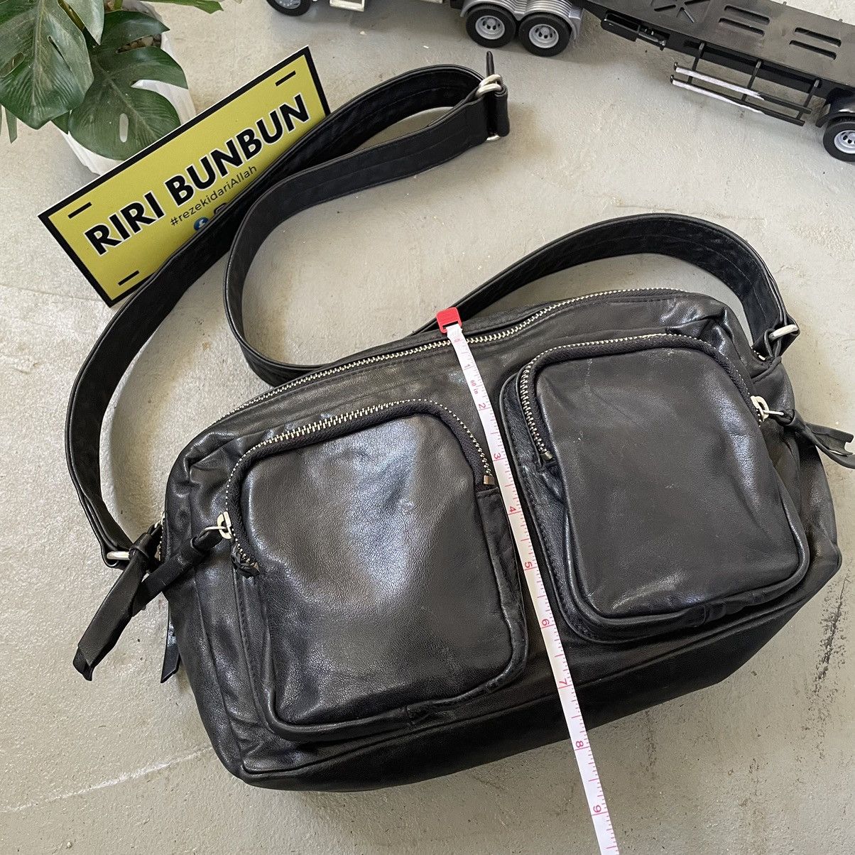 Club Monaco CLUB MONACO TWIN POCKET LEATHER CROSSBODY BAG Size ONE SIZE - 12 Thumbnail