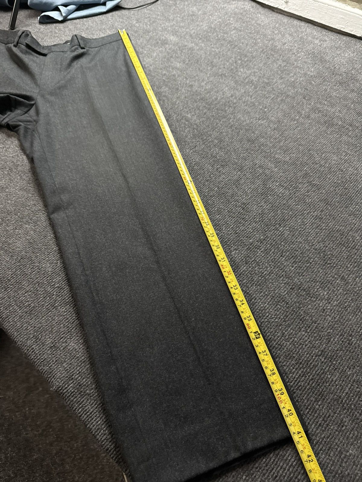 Hugo Boss Luxury Retro 00s Hugo Boss Straight Tailored Wool Trousers Size US 35 - 19 Thumbnail