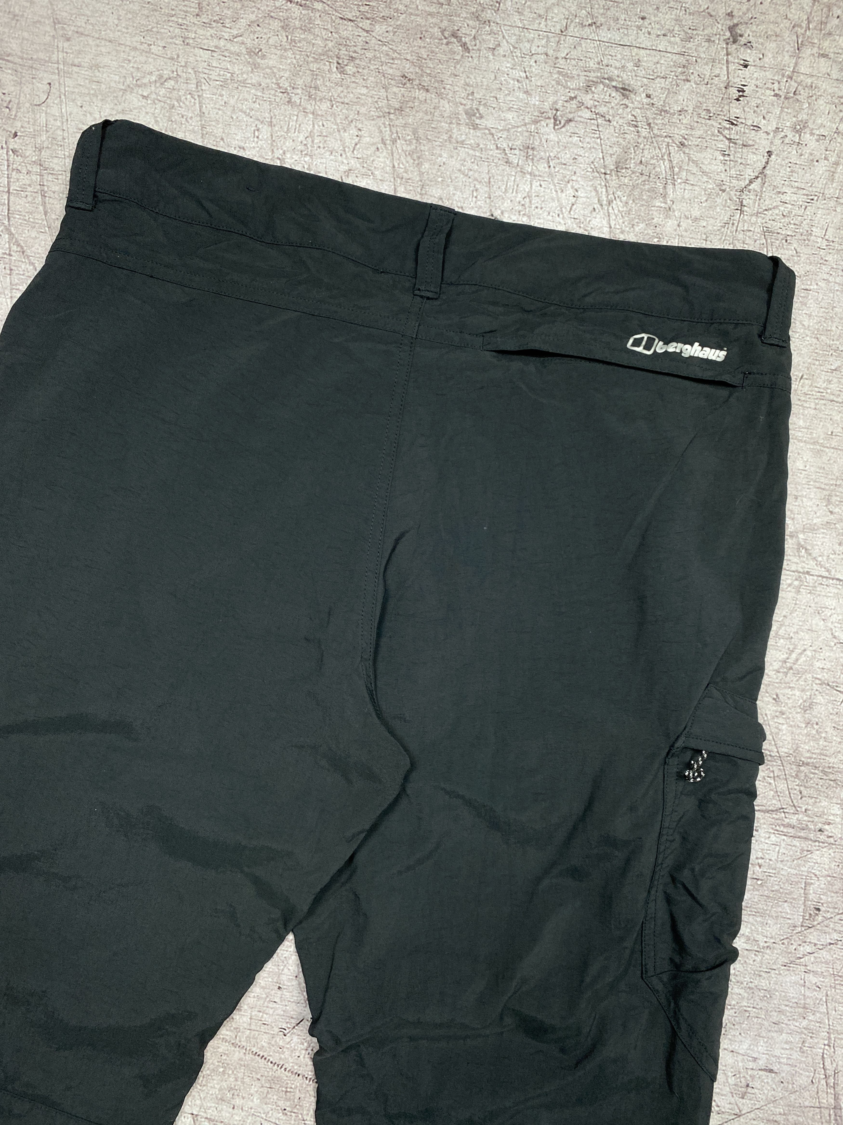 Berghaus Berghaus Vintage Mens Outdoor Cargo Pants Shorts Size US 34 / EU 50 - 2 Thumbnail