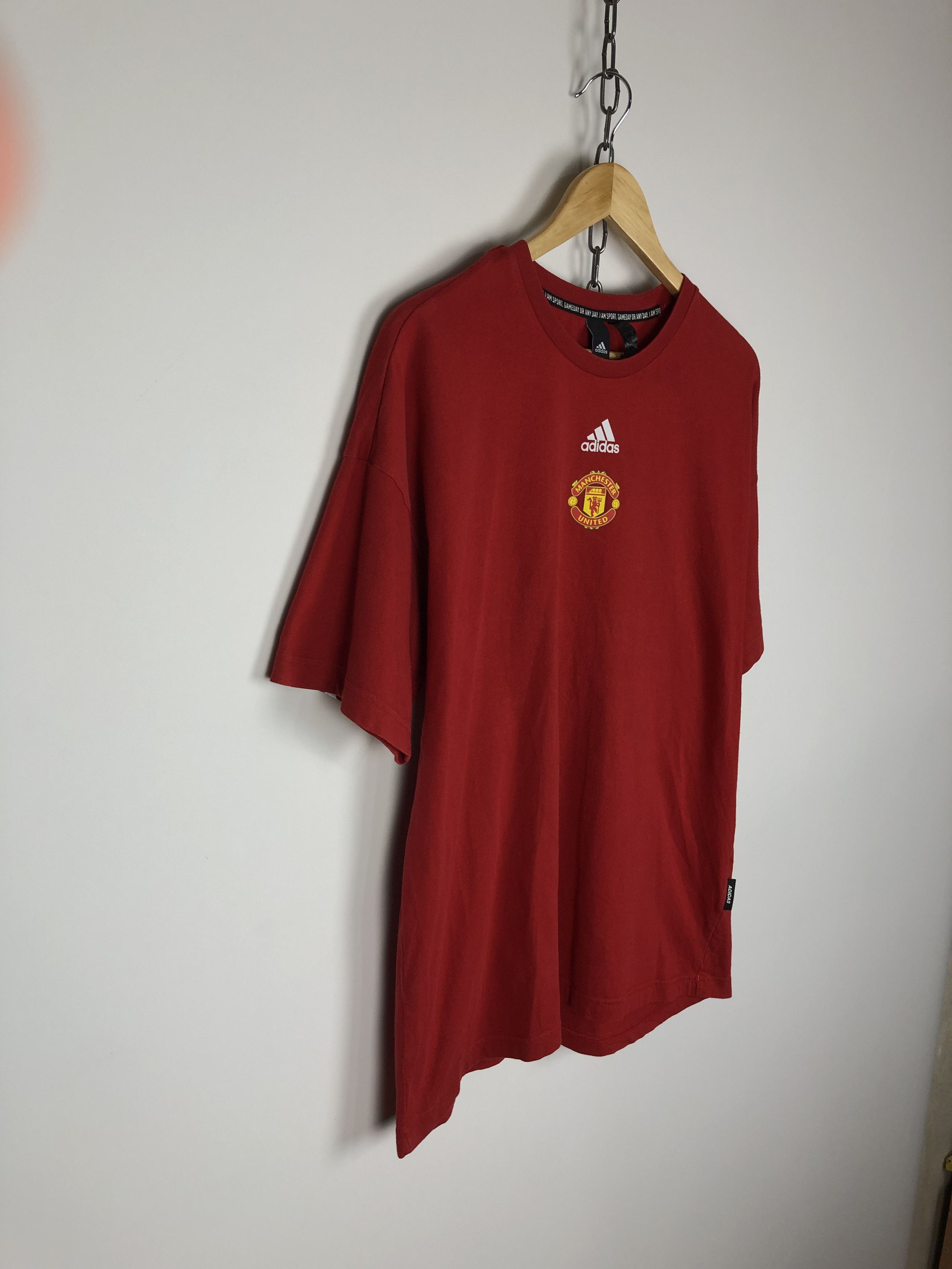 Adidas Adidas x Manchester United T-Shirt Red size L Size US L / EU 52-54 / 3 - 6 Thumbnail