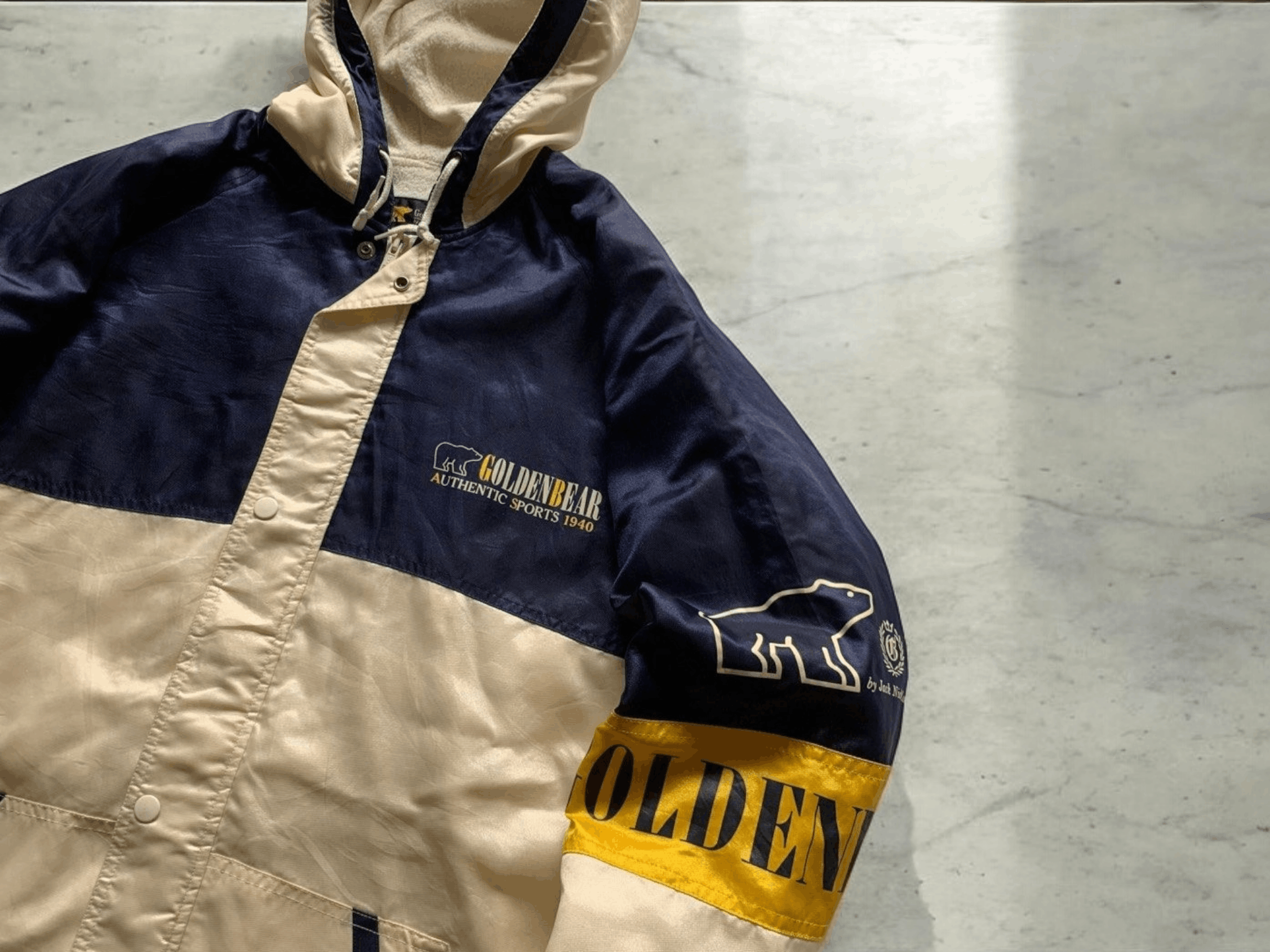 Golden Bear × Japanese Brand × Vintage Vintage Golden Bear Hoodie Size US L / EU 52-54 / 3 - 5 Thumbnail