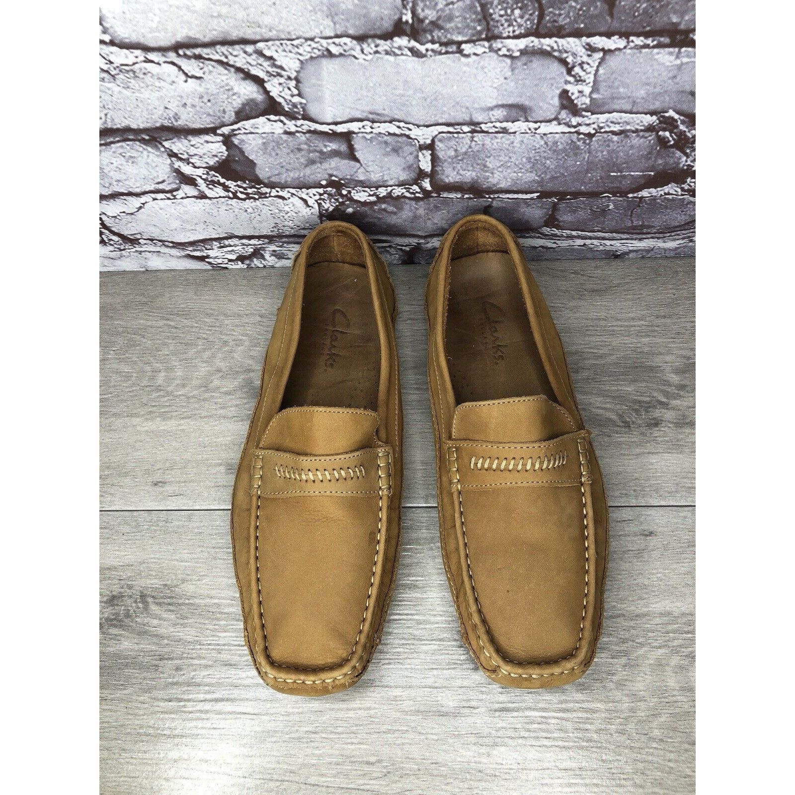 Clarks Clarks England Tan Nubuck Leather Slip On Driving Loafers Sh Size US 11 / EU 44 - 2 Thumbnail