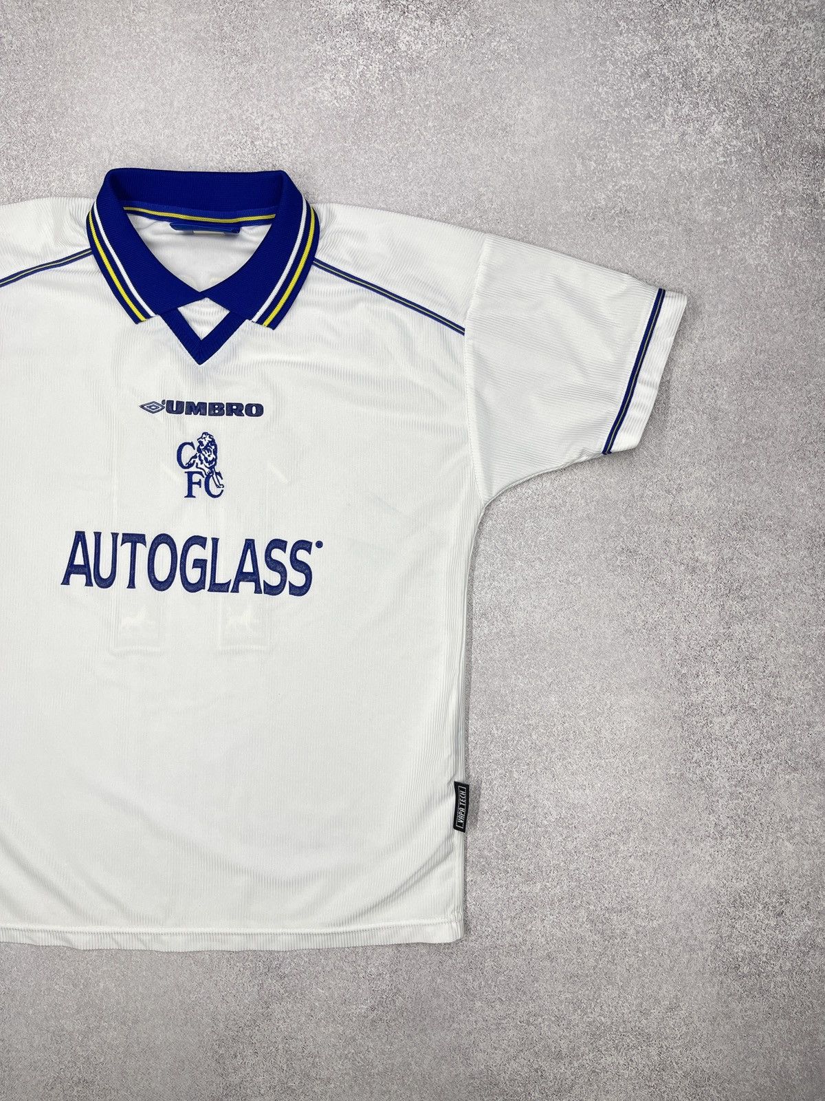 Umbro Umbro Chelsea Wise 11 Autoglass 1998/2000 Soccer Jersey Size US S / EU 44-46 / 1 - 3 Thumbnail