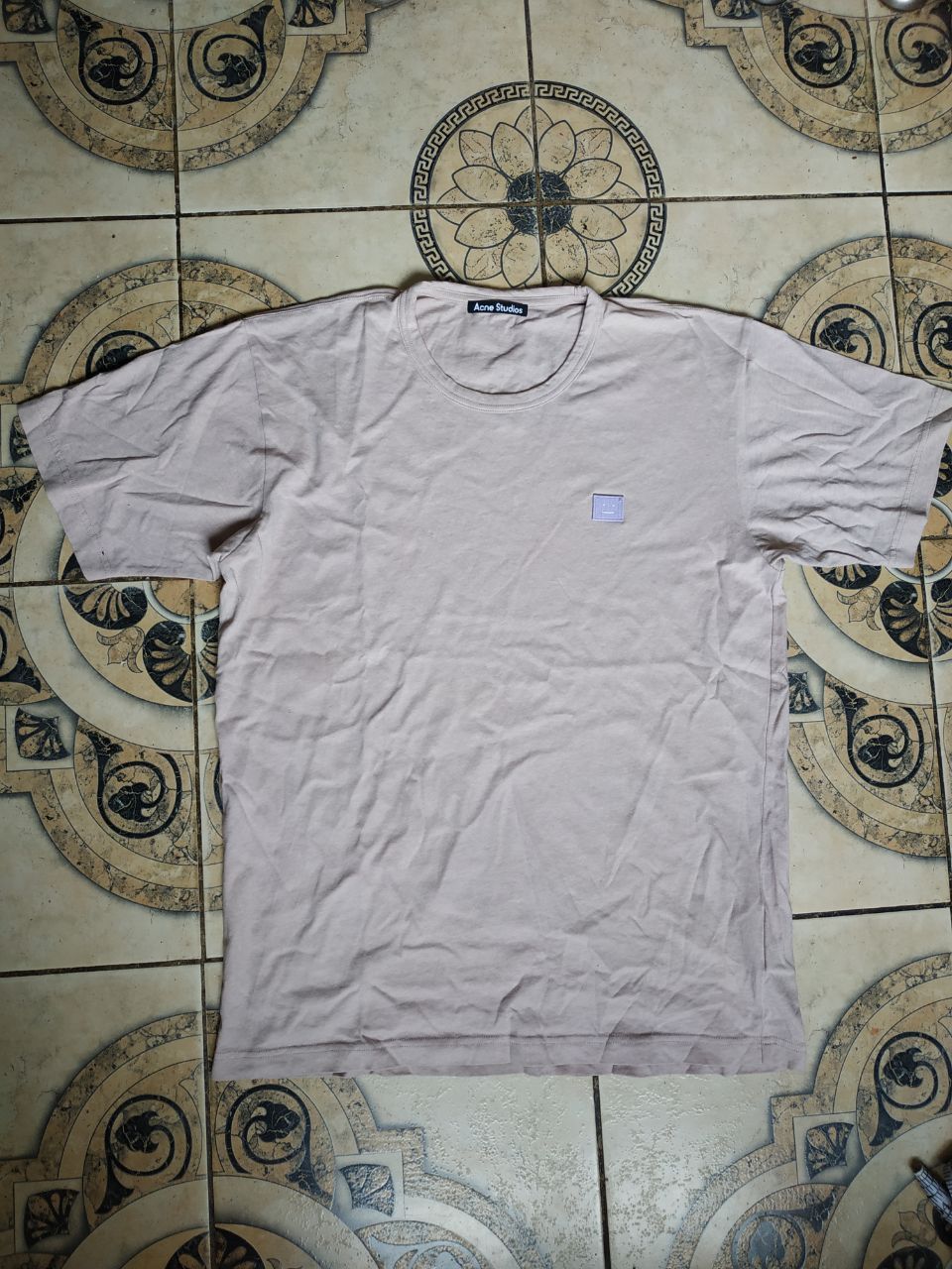 Acne Studios Acne Studios Face Patch Logo T-Shirt Beige Size L Size US L / EU 52-54 / 3 - 9 Thumbnail