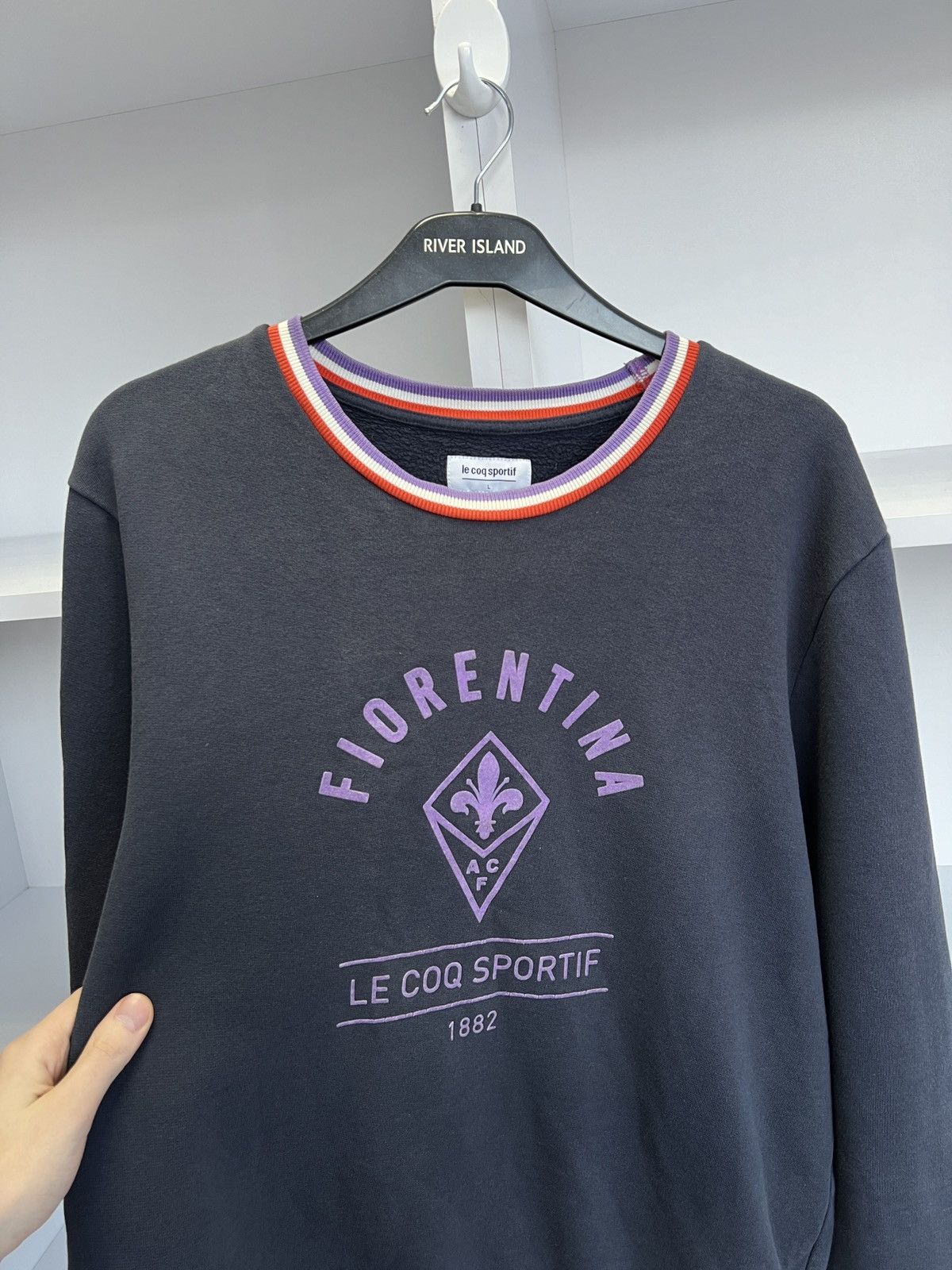 Le Coq Sportif × Vintage Vintage Le Coq Sportif Fiorentina Football Sweatshirt Size US L / EU 52-54 / 3 - 12 Thumbnail