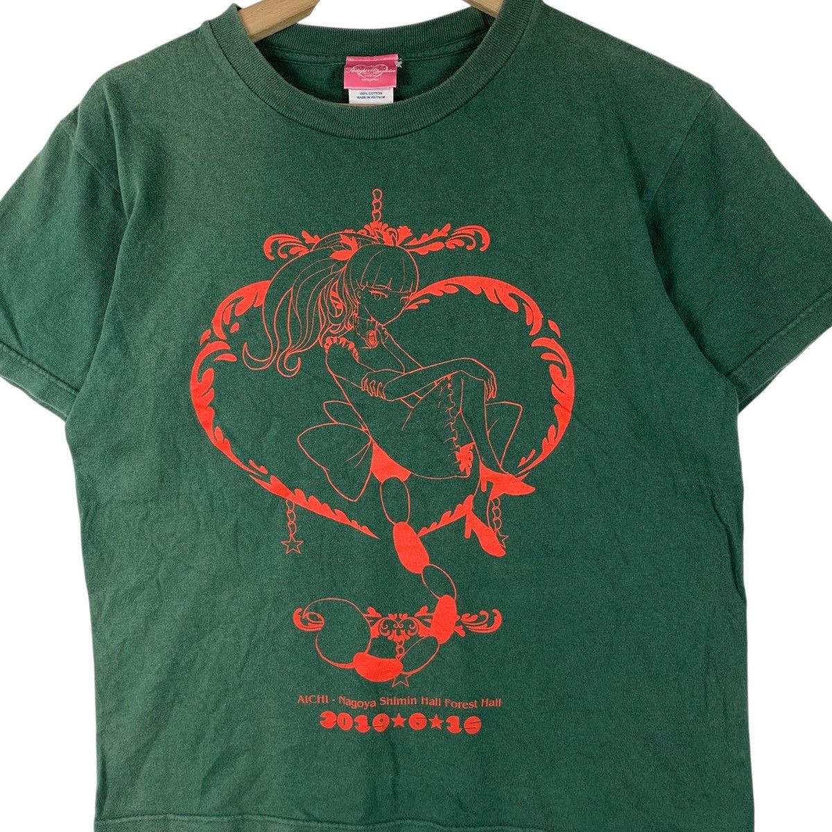 Vintage LOVE LIVE! YUKARI TAMURA Twilight Chandelier Tee Shirt Top Size US S / EU 44-46 / 1 - 3 Thumbnail