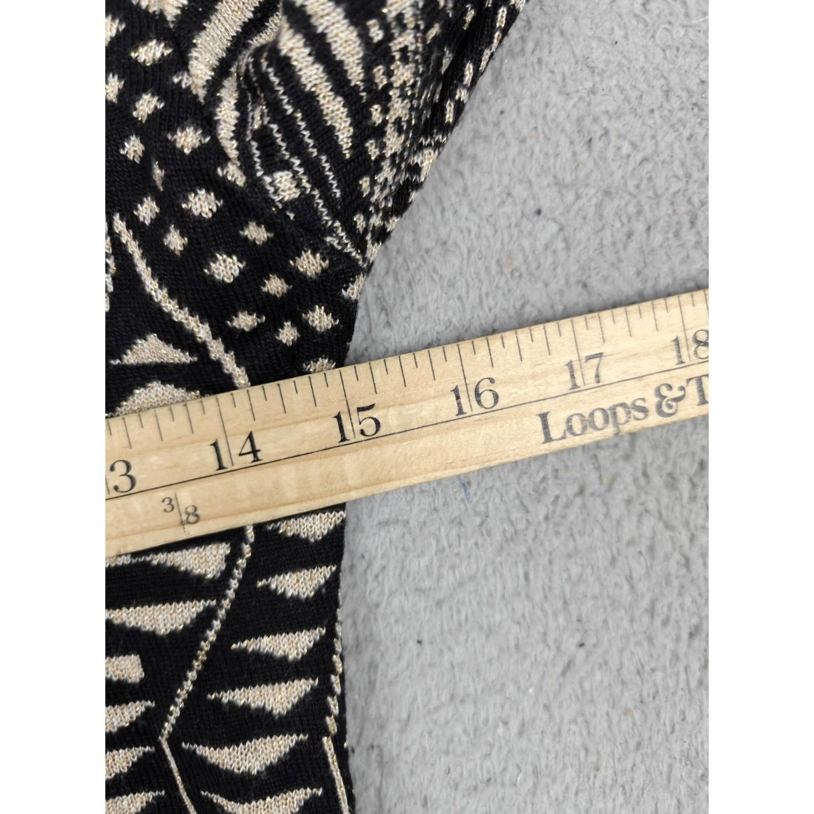 Vintage VINTAGE Hera Collection Sweater Womens L Black Aztec Tribal Crop Pullover Geometric Knit Size L / US 10 / IT 46 - 6 Thumbnail