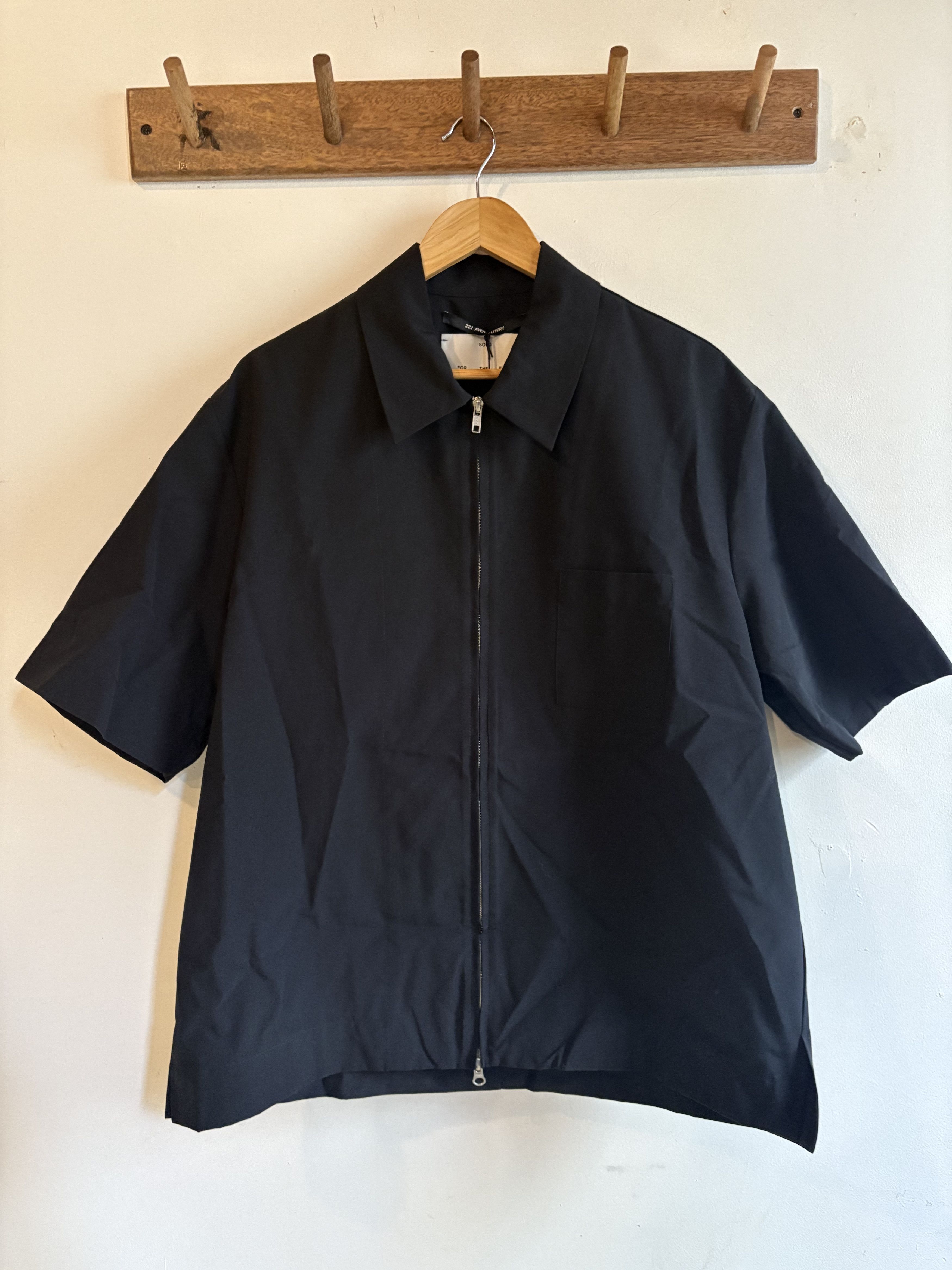 Song For The Mute Song for the Mute Zip Up Box S/S Shirt Size US M / EU 48-50 / 2 - 3 Thumbnail