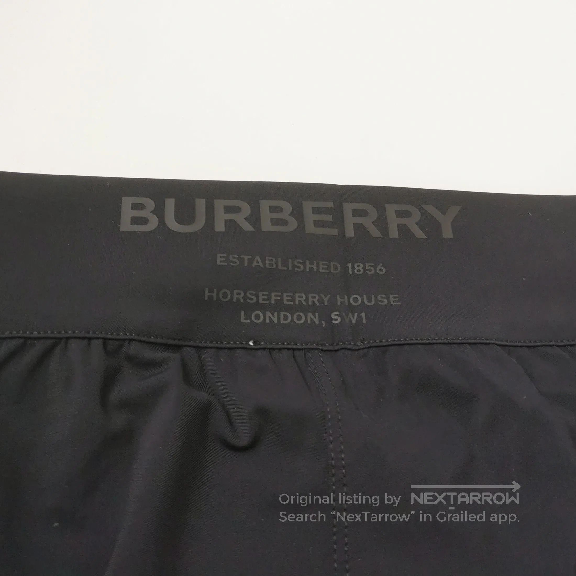 Burberry Burberry Colorblock Logo Leggings for Women . Size US 26 / EU 42 - 2 Thumbnail