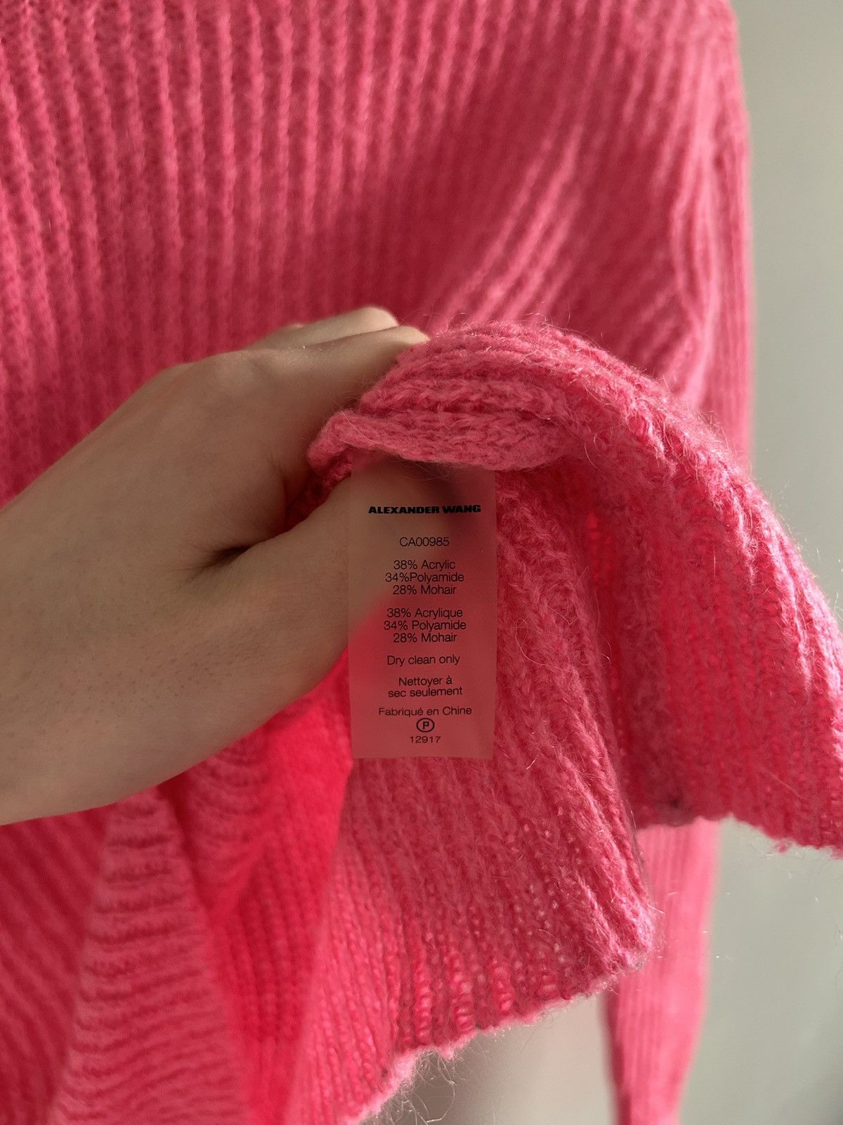 T by Alexander Wang Alexander Wang Boxy Fuzzy Pink Mohair Knit Sweater Size S / US 4 / IT 40 - 6 Thumbnail