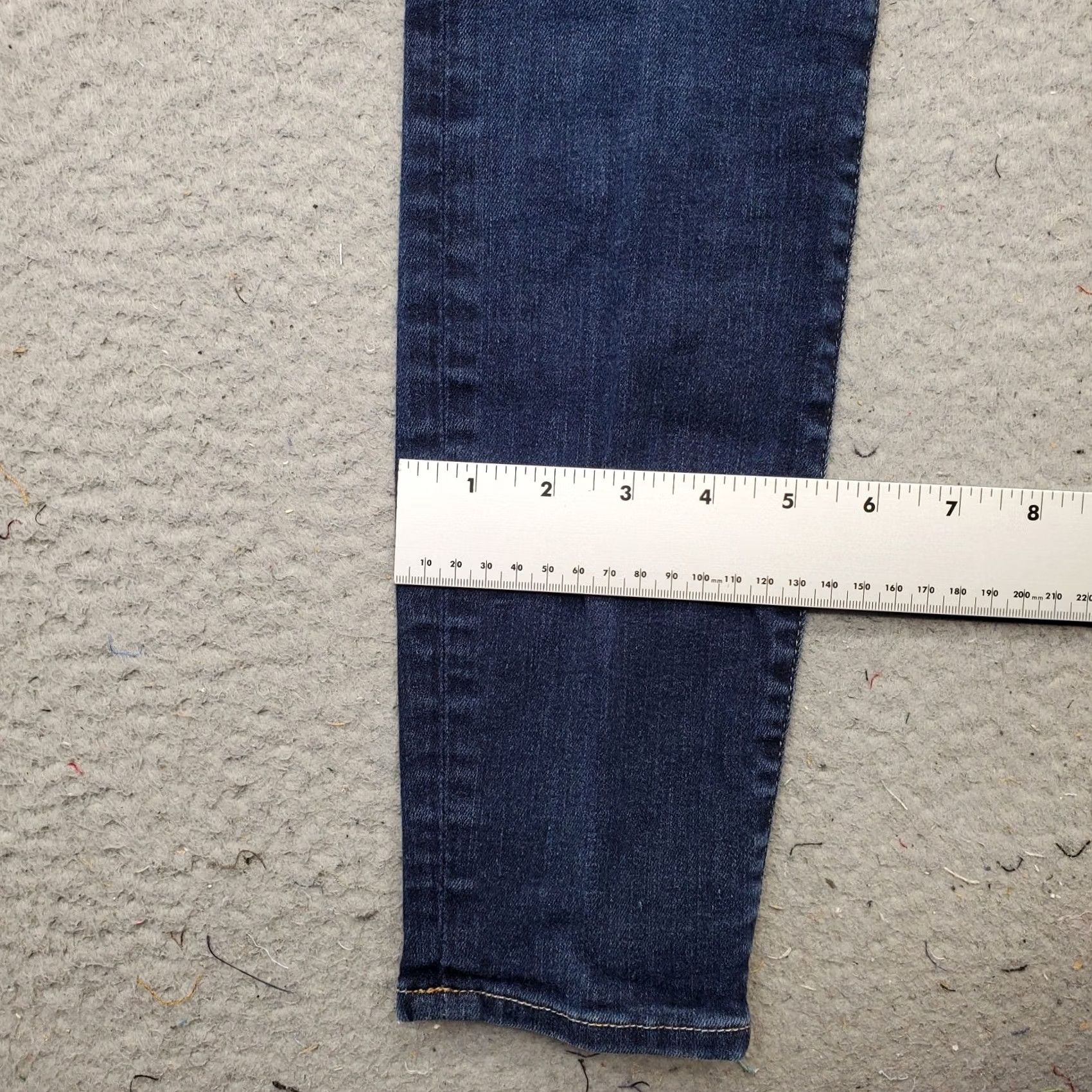 Frame Frame Women's Jeans 26 Blue Denim Frame Le High Cropped Stretch Skinny 5-Pocket Regular Waist Inseam 27.25" - 34.25" Outseam Size 26" / US 2 / IT 38 - 6 Thumbnail