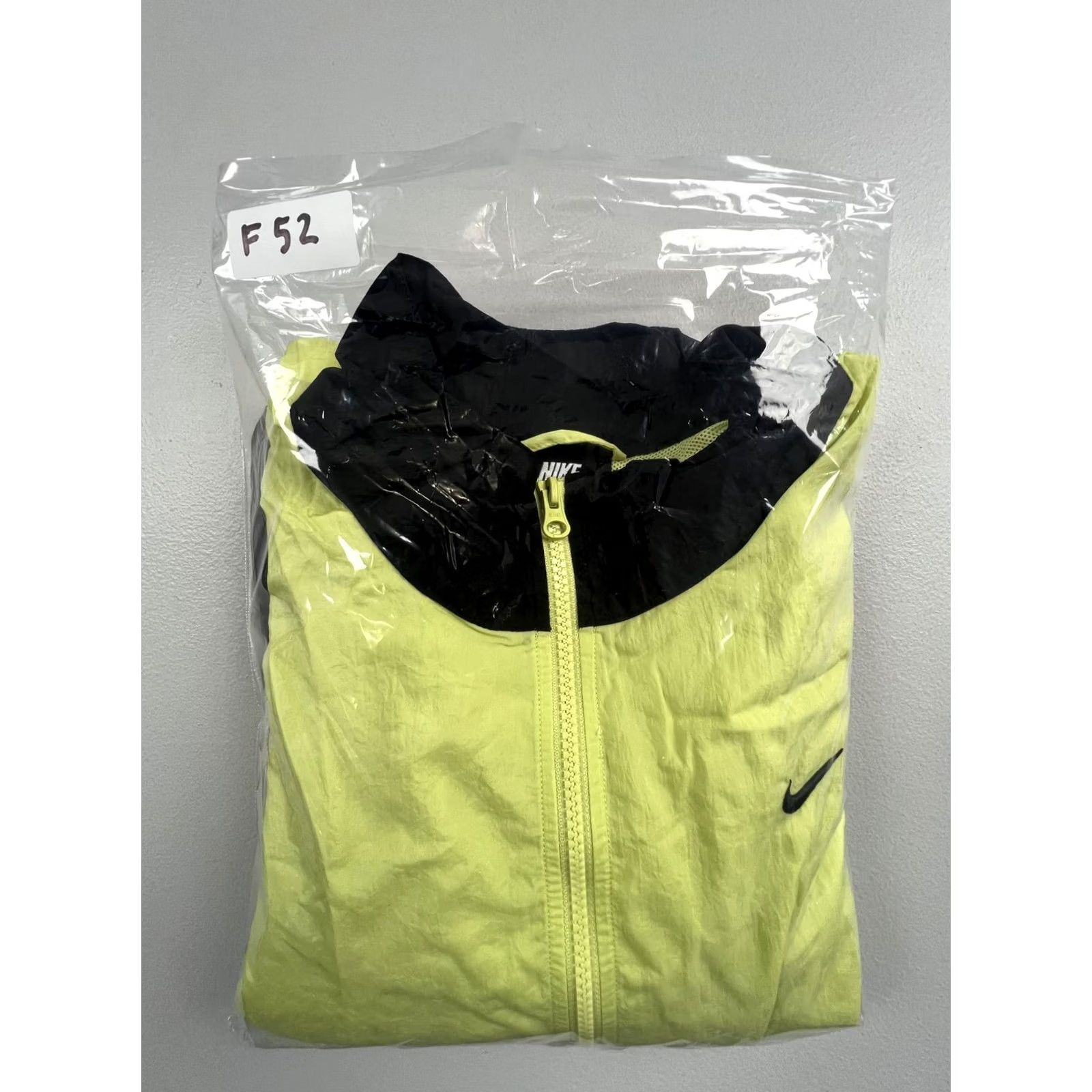 Nike Nike Jacket Mens M Yellow Black Full Zip Windbreaker Colorblock Athletic Size US M / EU 48-50 / 2 - 8 Thumbnail